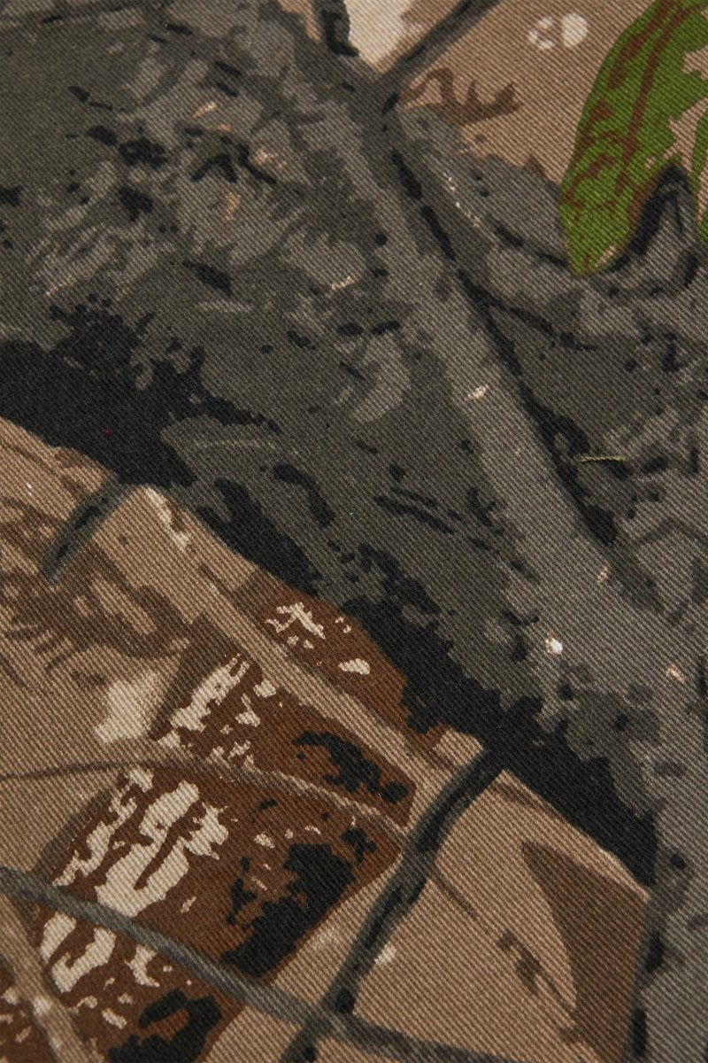 "BAKI" TAPERED JEAN MOSS GREEN "BAKI" TAPERED JEAN MOSS GREEN