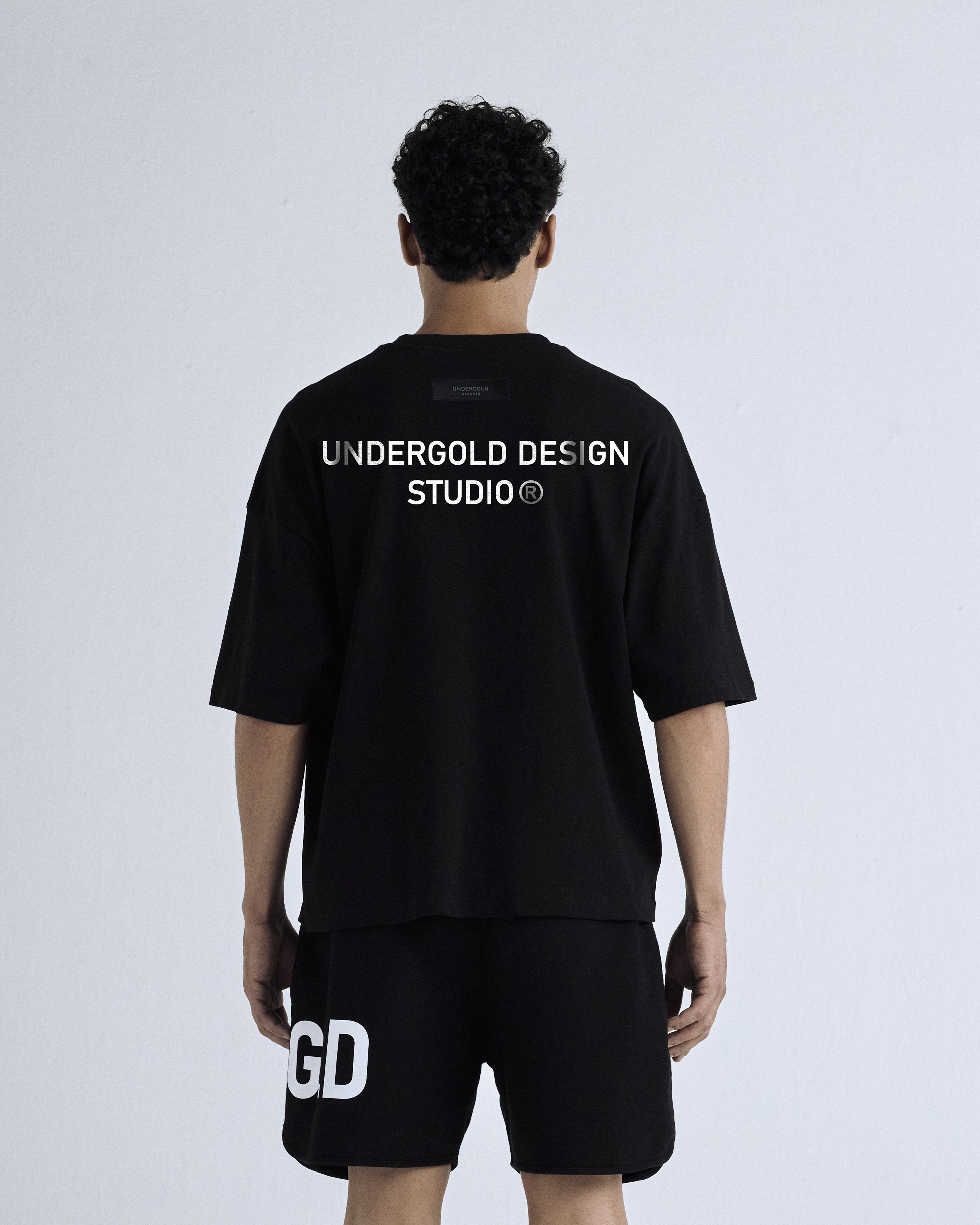 Basics Undergold Design Studio Boxy T-shirt Black Basics Undergold Design Studio Boxy T-shirt Black