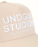 Basics UNDGLD STUDIO Trucker Cap Bone Basics UNDGLD STUDIO Trucker Cap Bone
