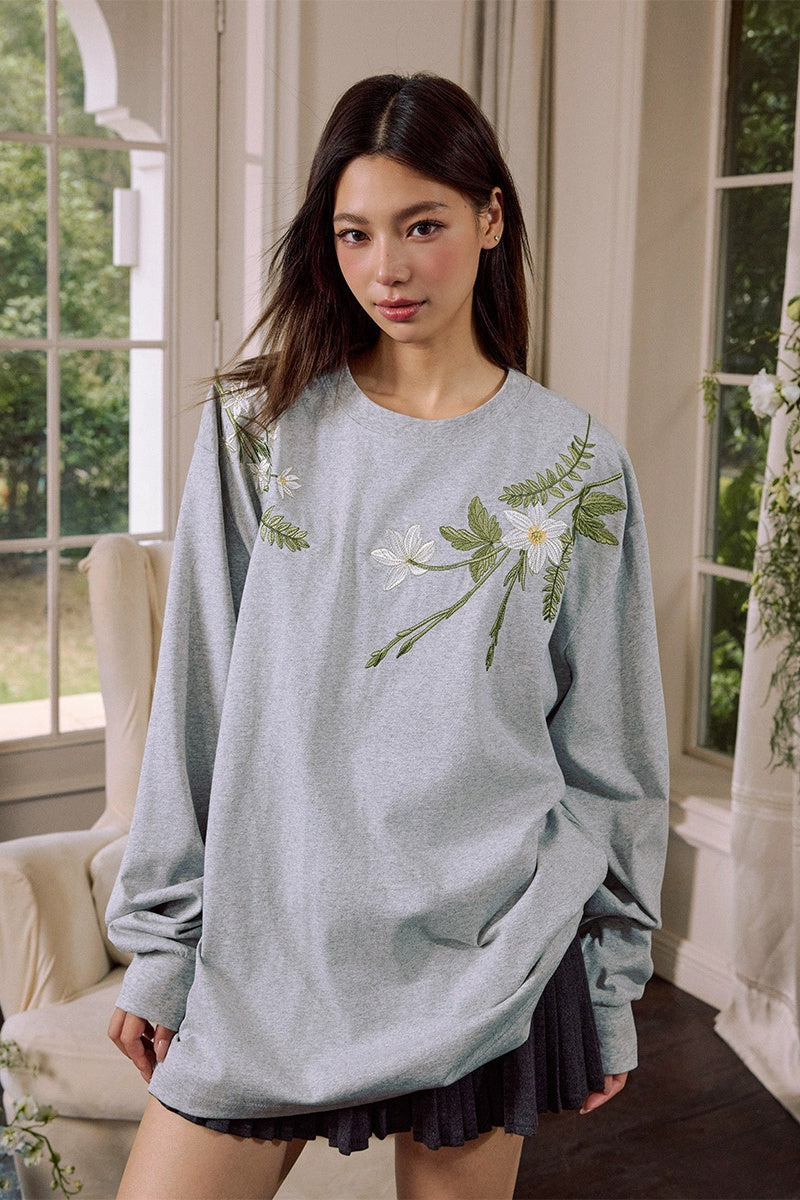 Floral Embroidered Oversized Long Sleeve Tee Floral Embroidered Oversized Long Sleeve Tee