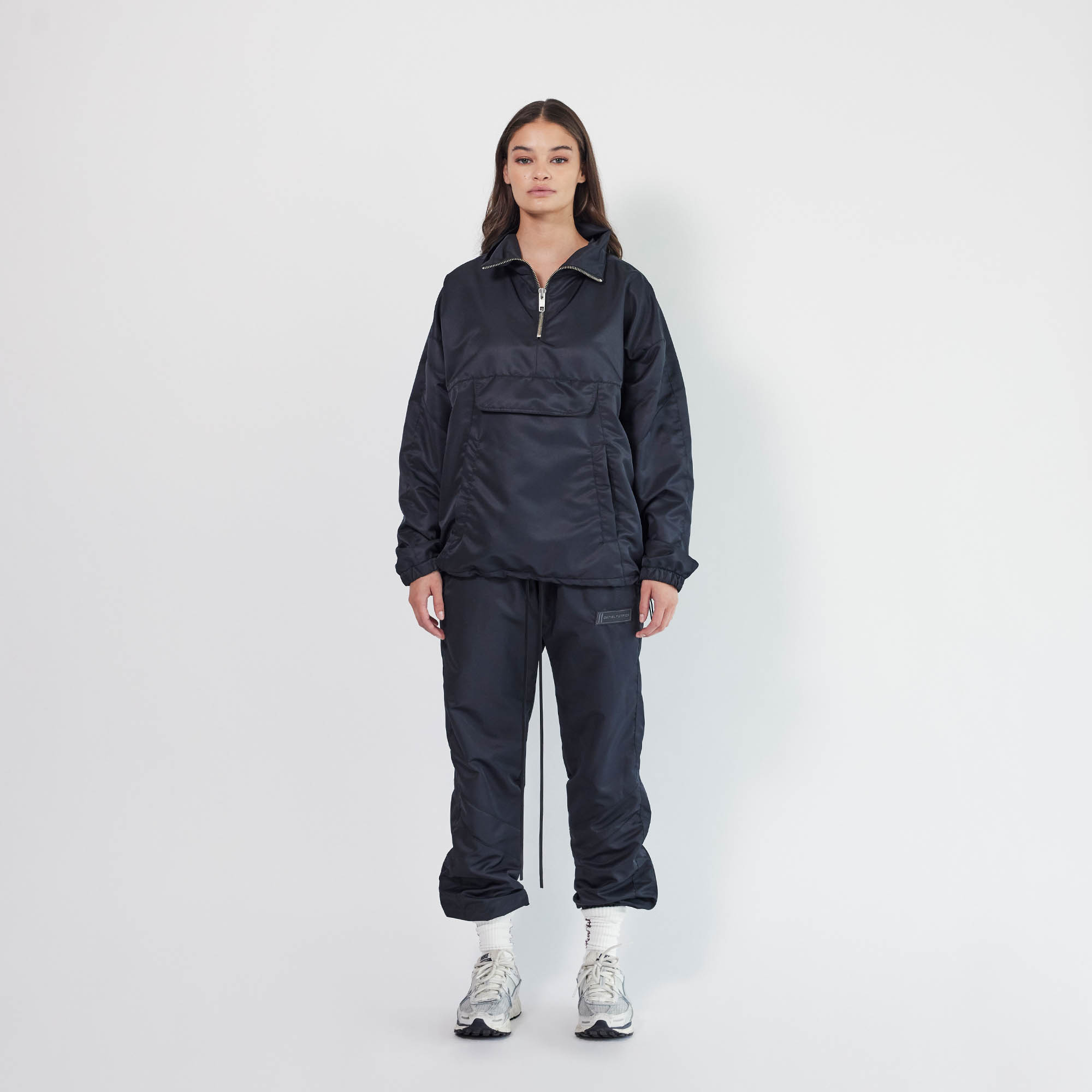 anorak 2.5 / black + ivory anorak 2.5 / black + ivory