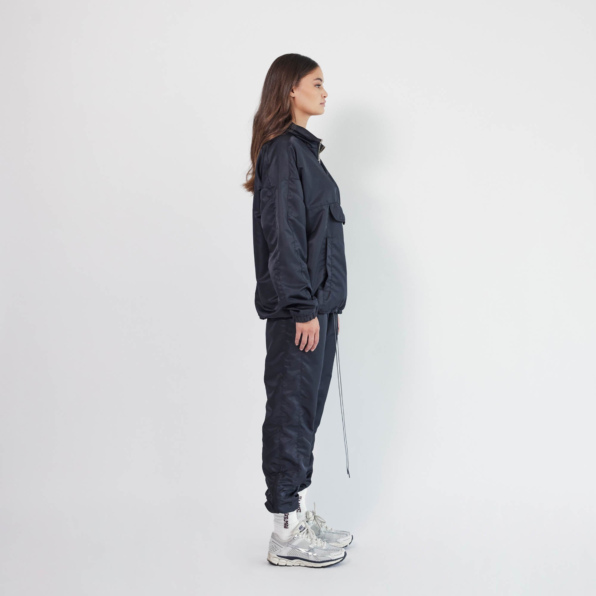 anorak 2.5 / black + ivory anorak 2.5 / black + ivory