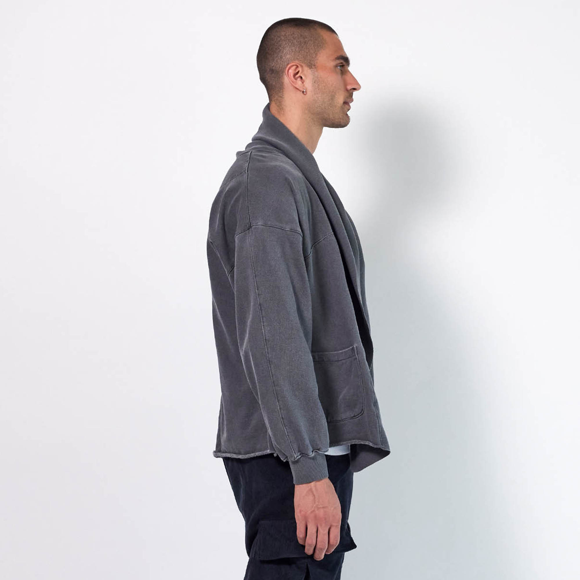 roaming cloak / vintage black roaming cloak / vintage black