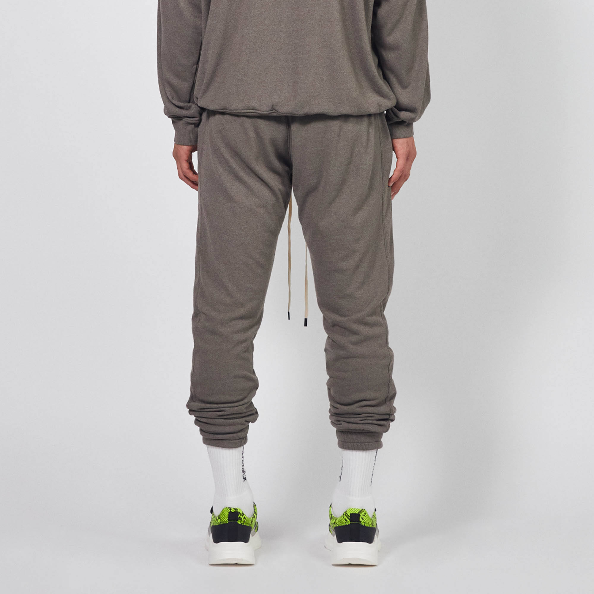 loop terry roaming sweatpants / washed olive heather loop terry roaming sweatpants / washed olive heather