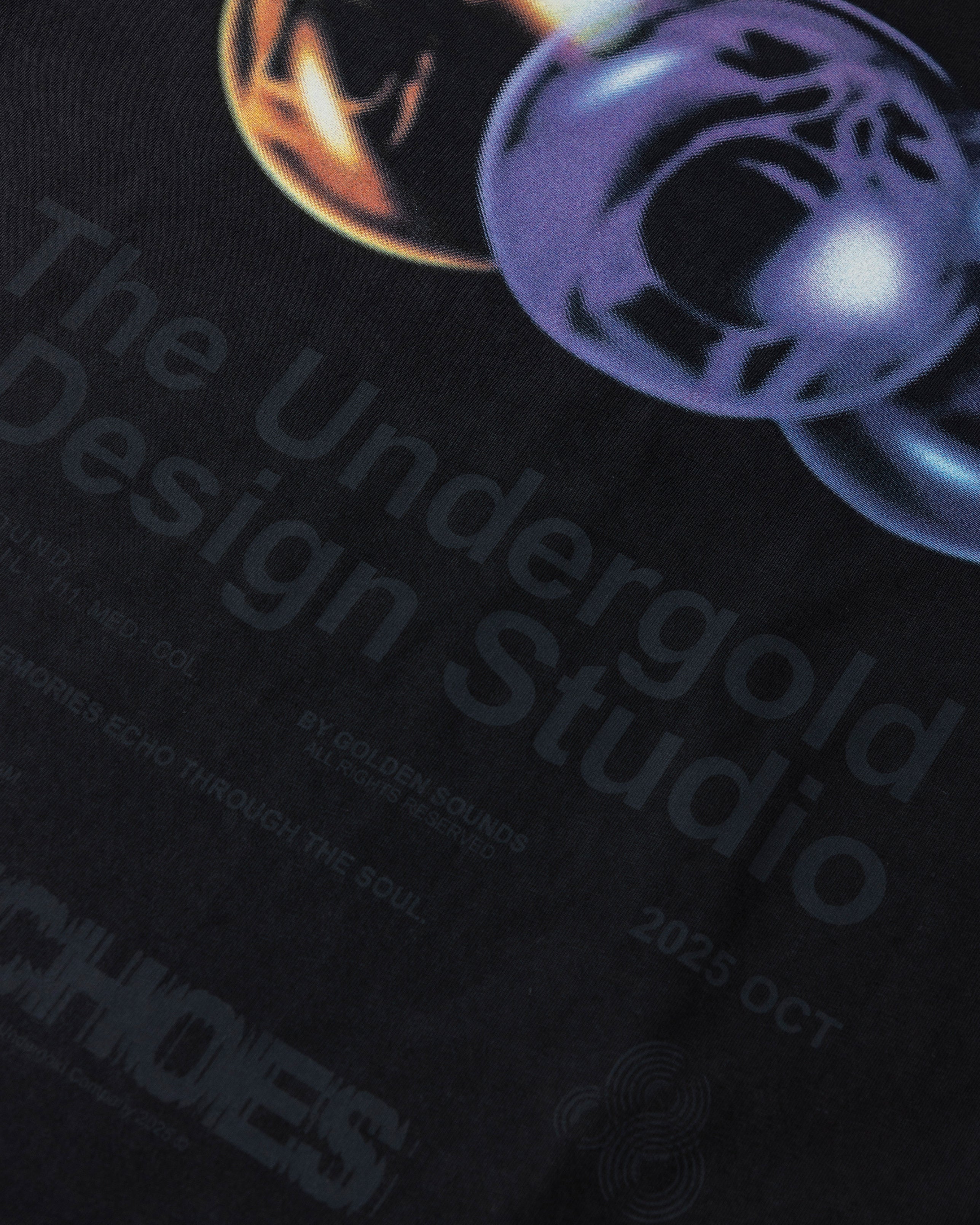 Echoes Peak Tshirt Vintage Black Echoes Peak Tshirt Vintage Black