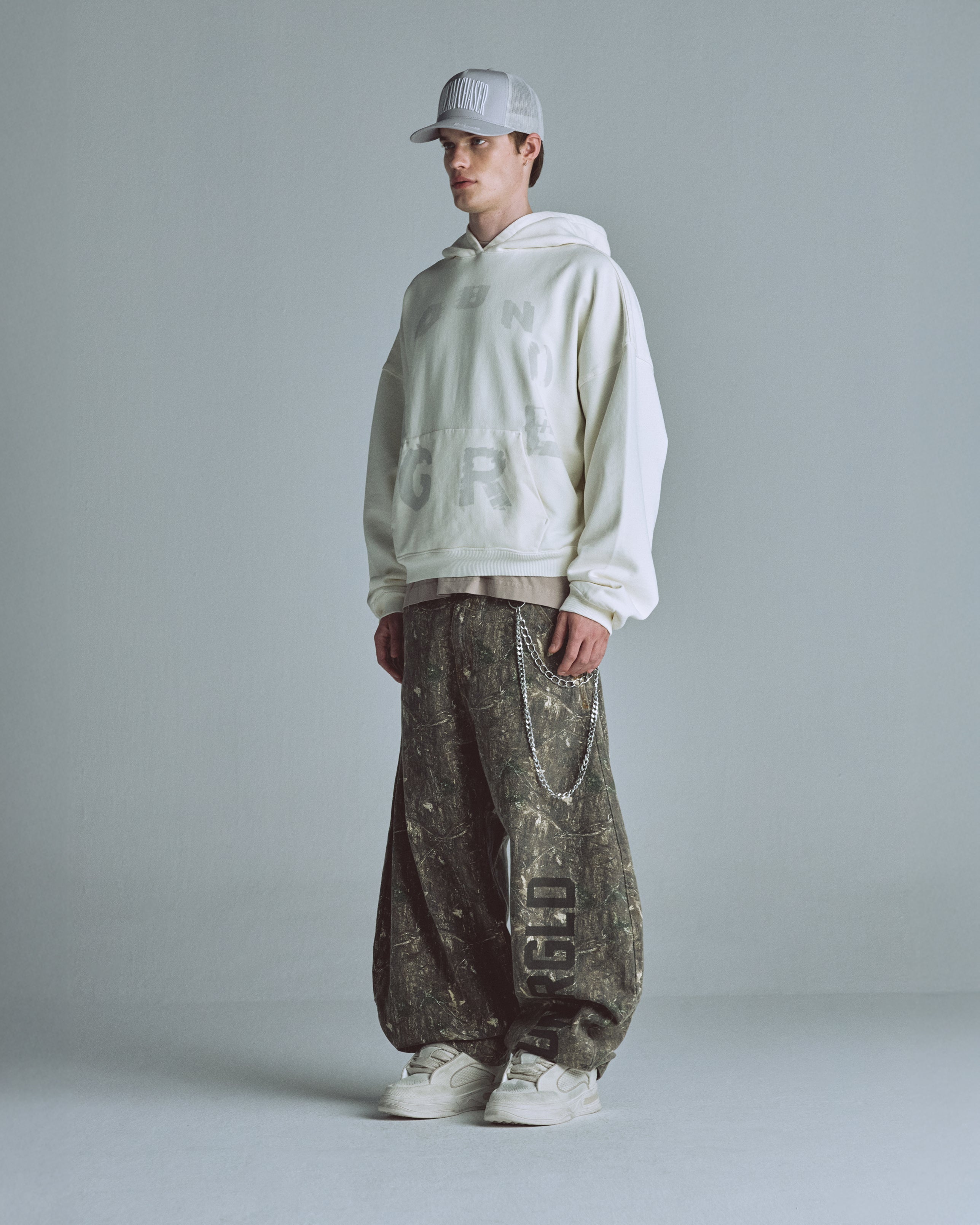 Echoes Tremor Hoodie White Echoes Tremor Hoodie White