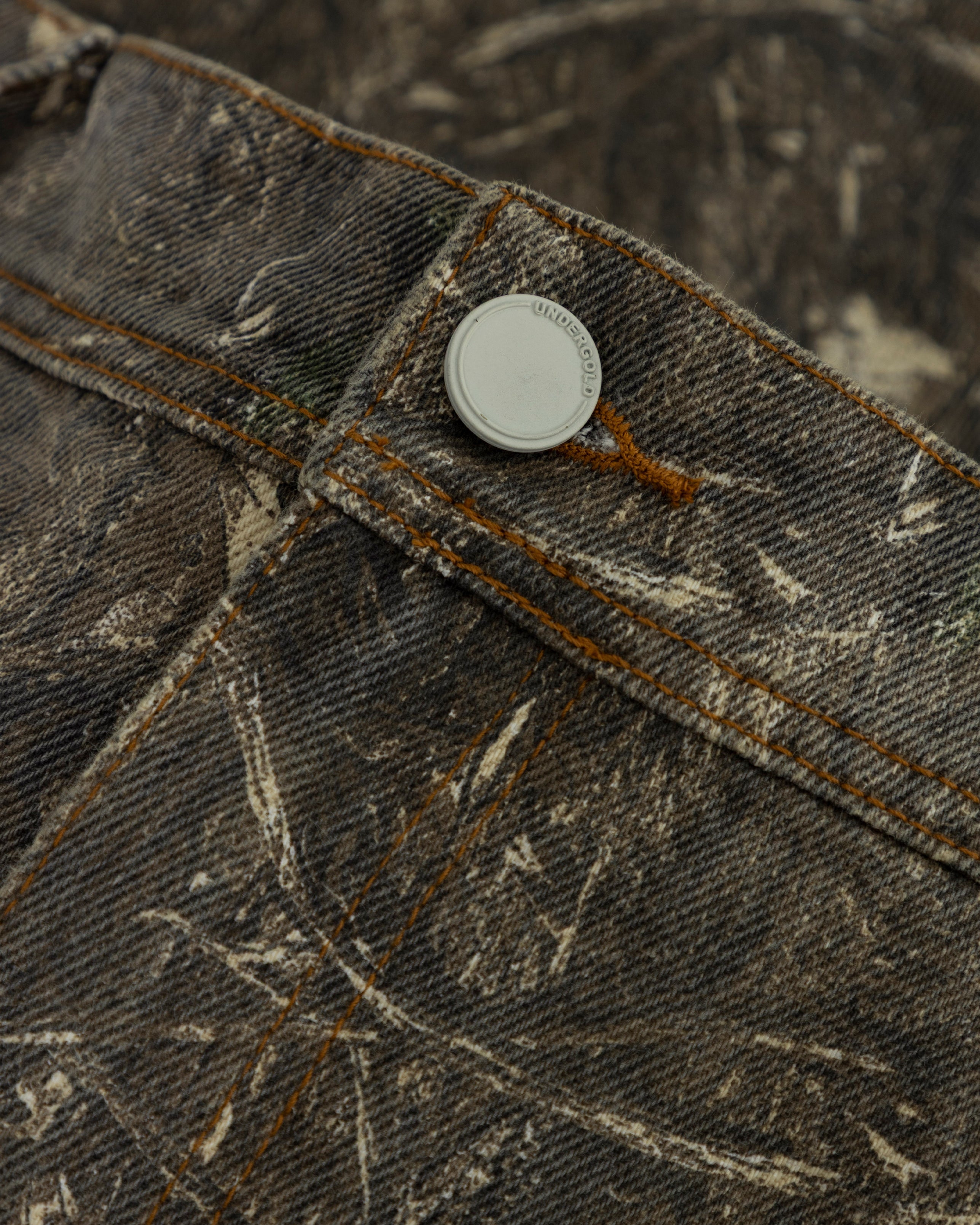 Echoes UNDRGLD Barrel Jeans Forest Pattern Echoes UNDRGLD Barrel Jeans Forest Pattern