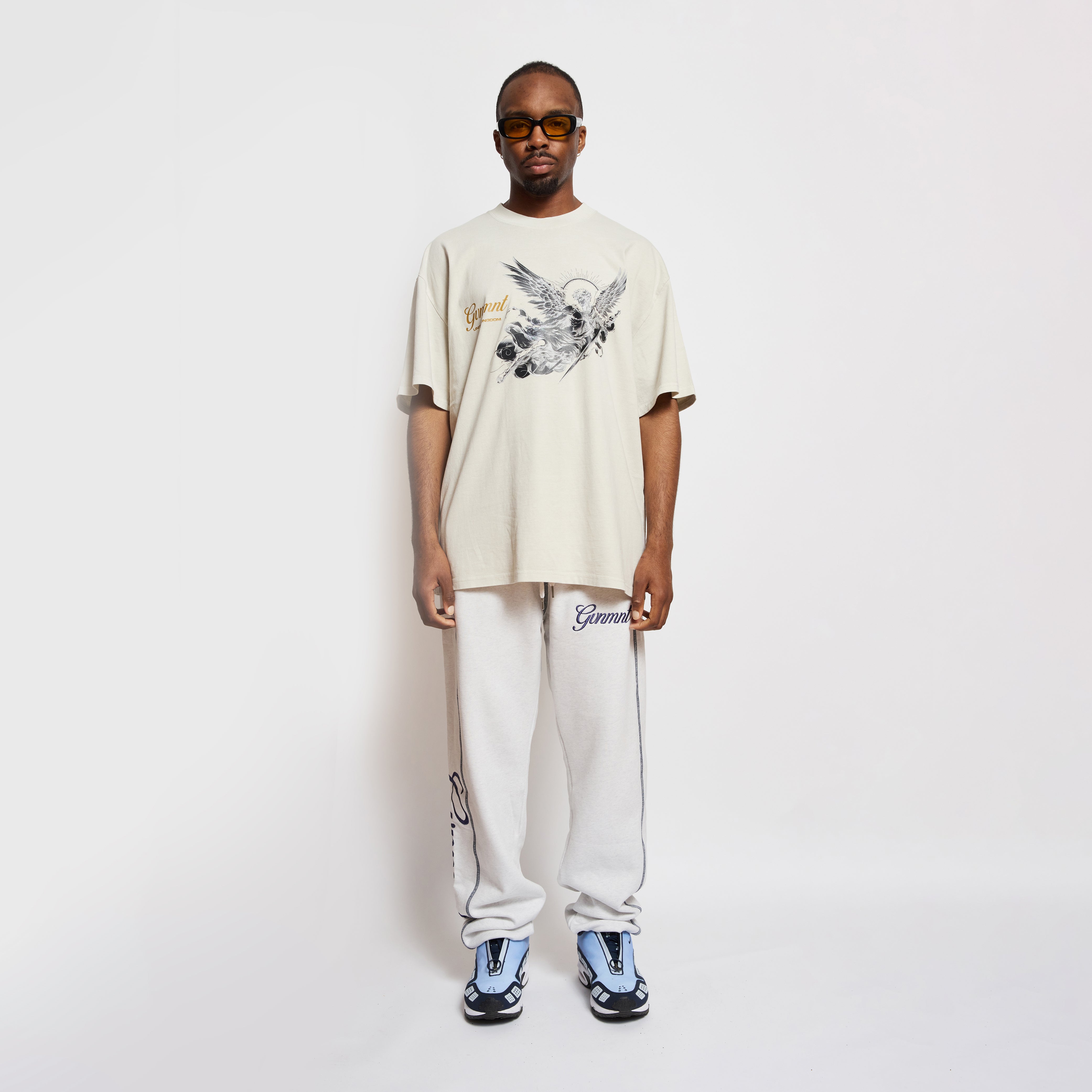 Spirit of GVNMNT Tee - Faded white Spirit of GVNMNT Tee - Faded white