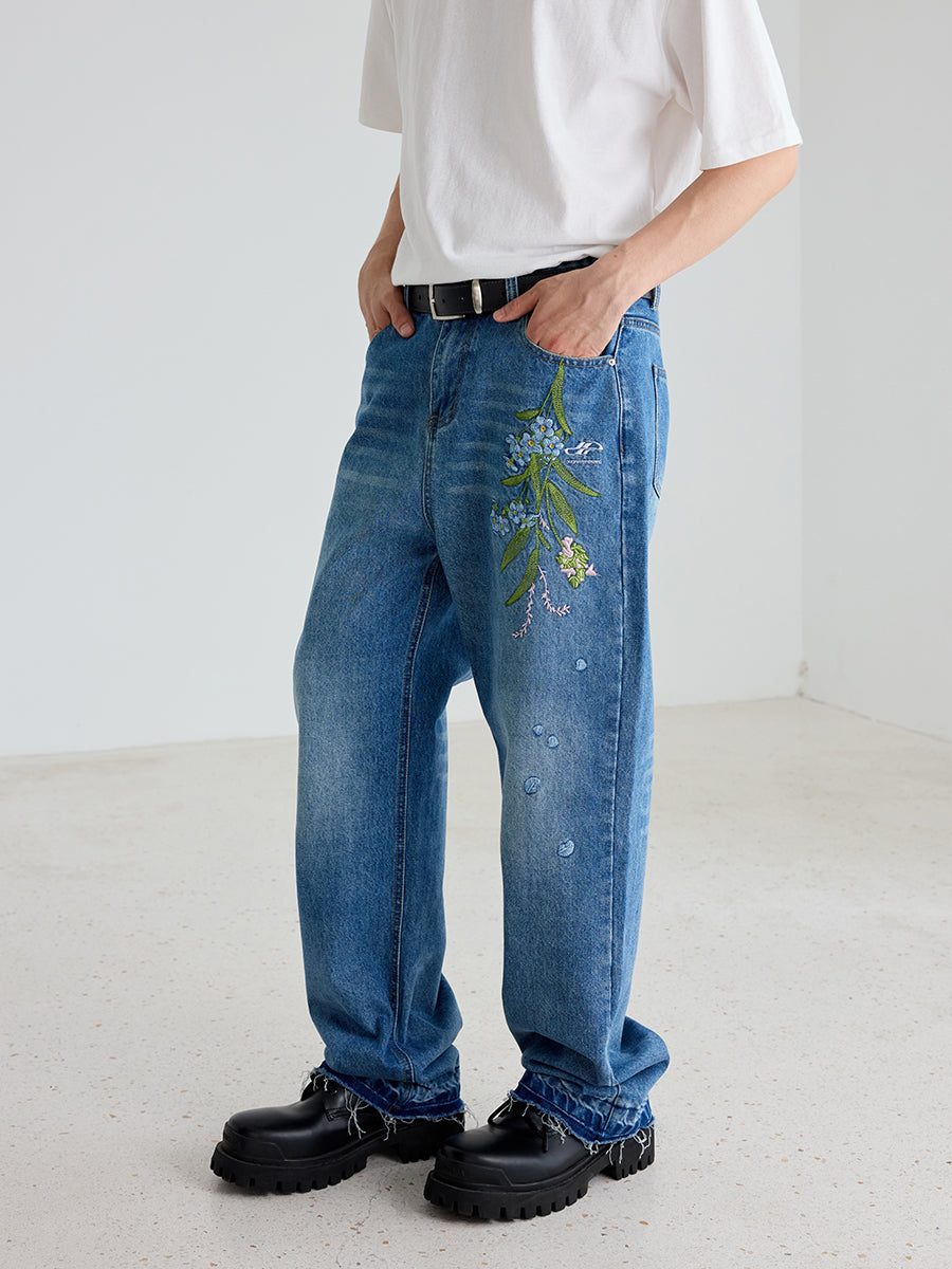 Floral Embroidery Washed Jeans Floral Embroidery Washed Jeans