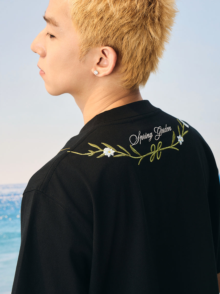 Floral Collar Pearl Embroidered Tee Floral Collar Pearl Embroidered Tee