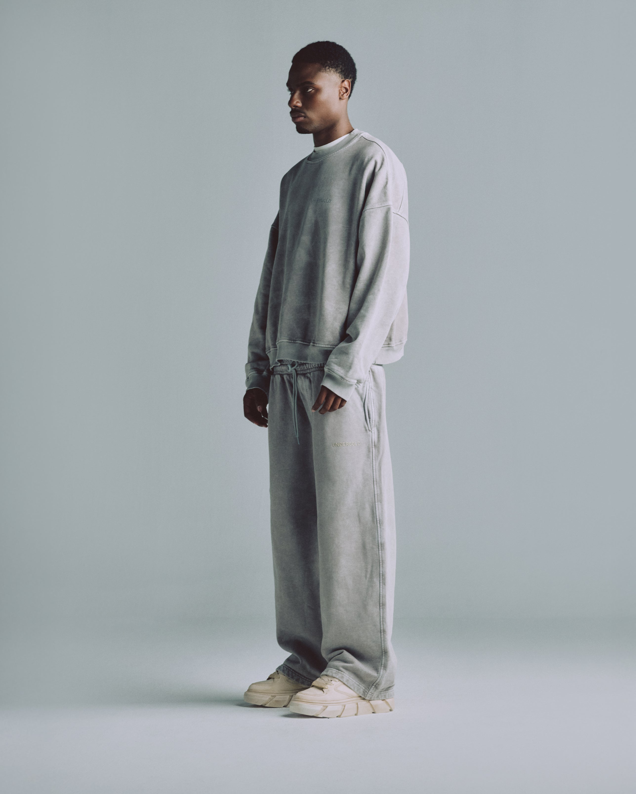 Line Logo Crewneck Washed Gray Line Logo Crewneck Washed Gray