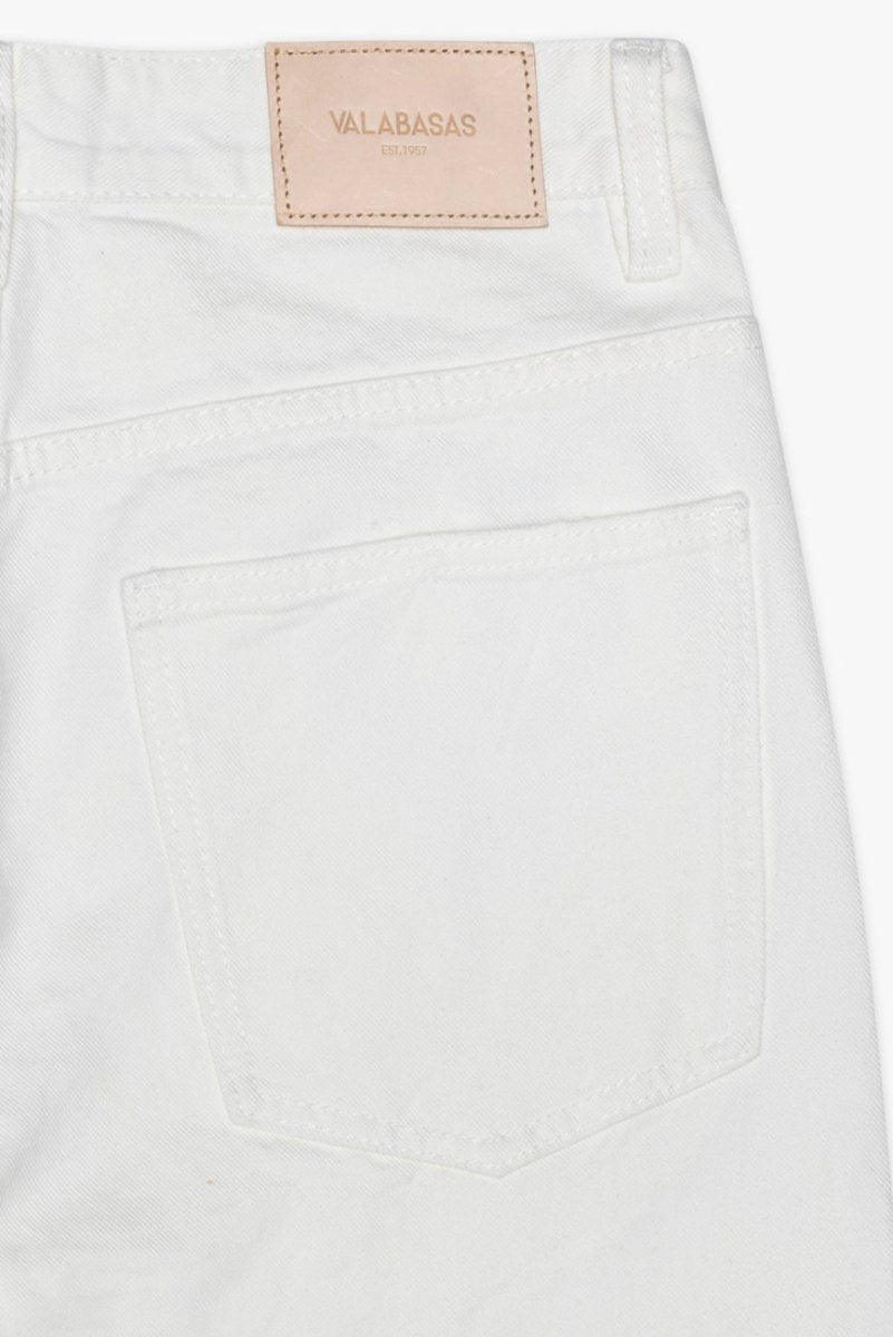 Mr. Baggy White Mr. Baggy White