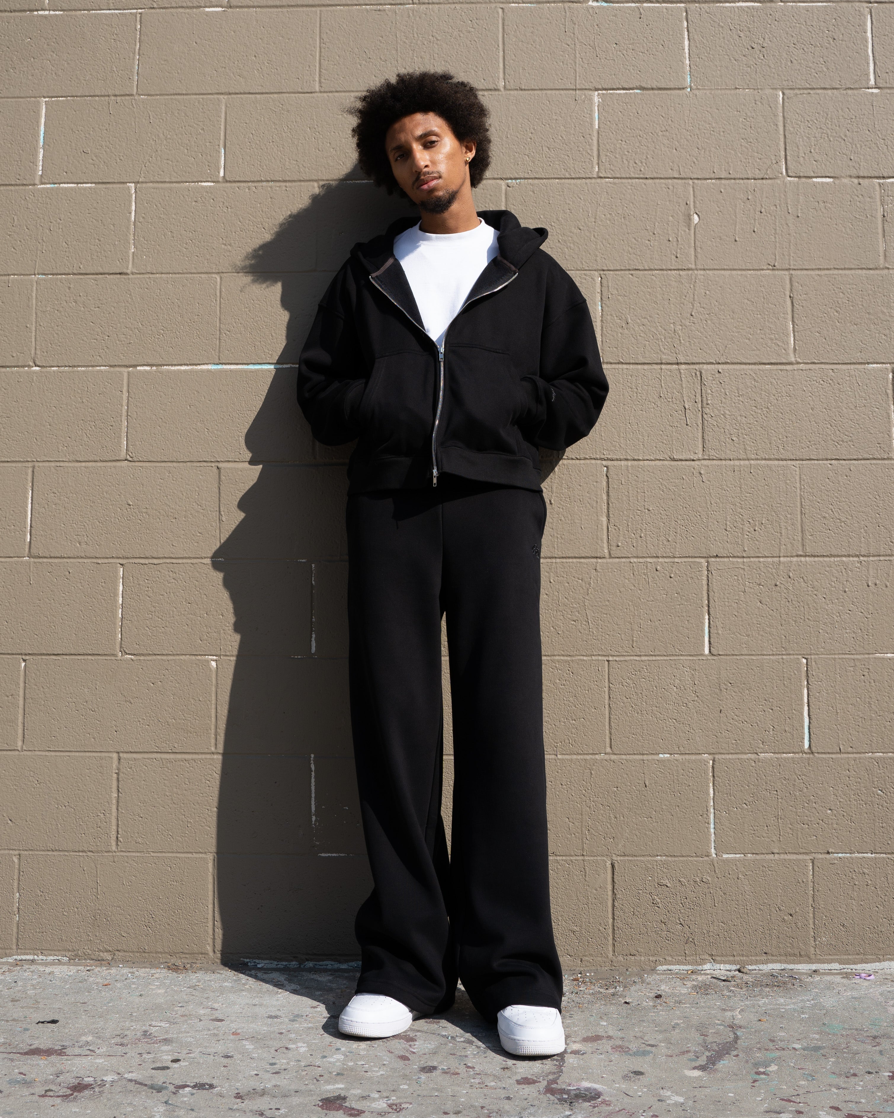 EPTM Perfect Baggy Fleece Pants - Black EPTM Perfect Baggy Fleece Pants - Black