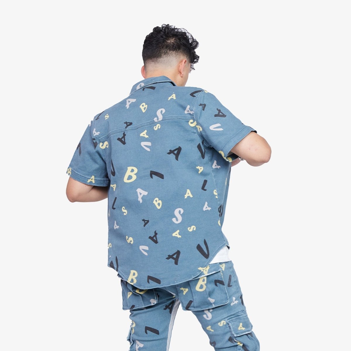 "PUZZLE" BUTTON DOWN SKY BLUE V CAMO "PUZZLE" BUTTON DOWN SKY BLUE V CAMO