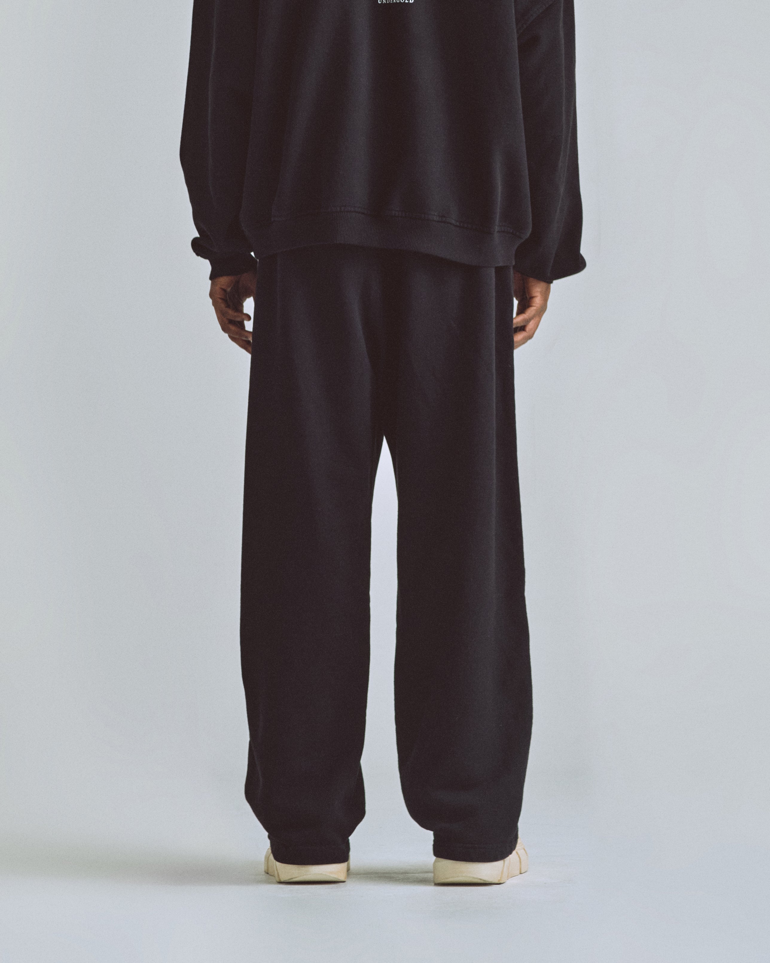 The Path Monogram Straightpants Black The Path Monogram Straightpants Black