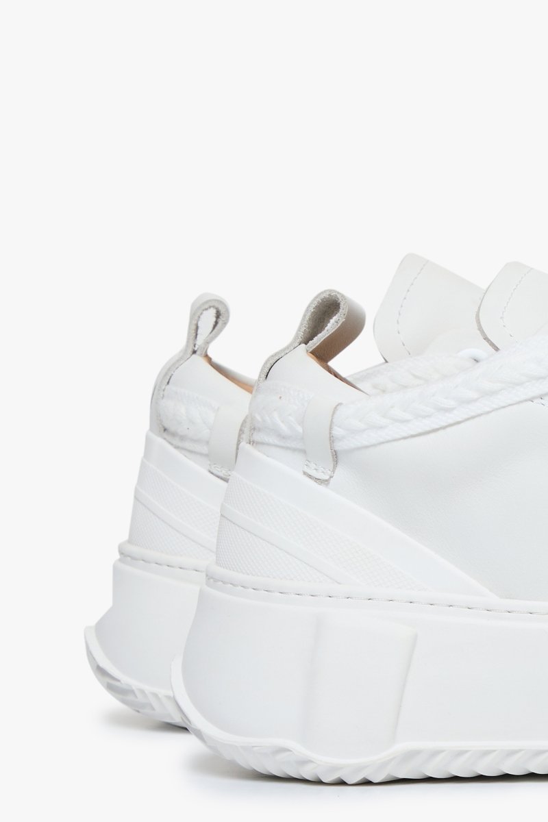 The Vision 100 Low White The Vision 100 Low White