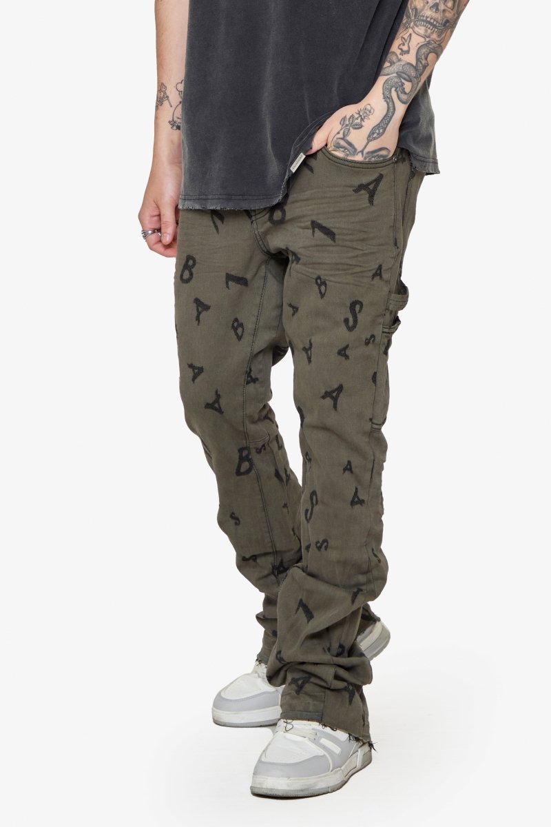 “V-SCRABBLE” STACKED FLARE JEAN MATTE BLACK “V-SCRABBLE” STACKED FLARE JEAN MATTE BLACK