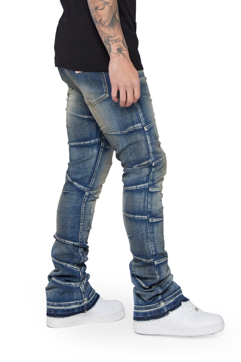 “WEST” Stacked Flare Jean Lt.Blue Washed “WEST” Stacked Flare Jean Lt.Blue Washed