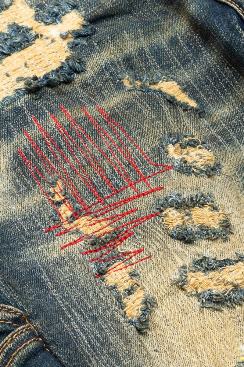 "ZERO” STACKED FLARE JEAN DIRTY VINTAGE WASH "ZERO” STACKED FLARE JEAN DIRTY VINTAGE WASH