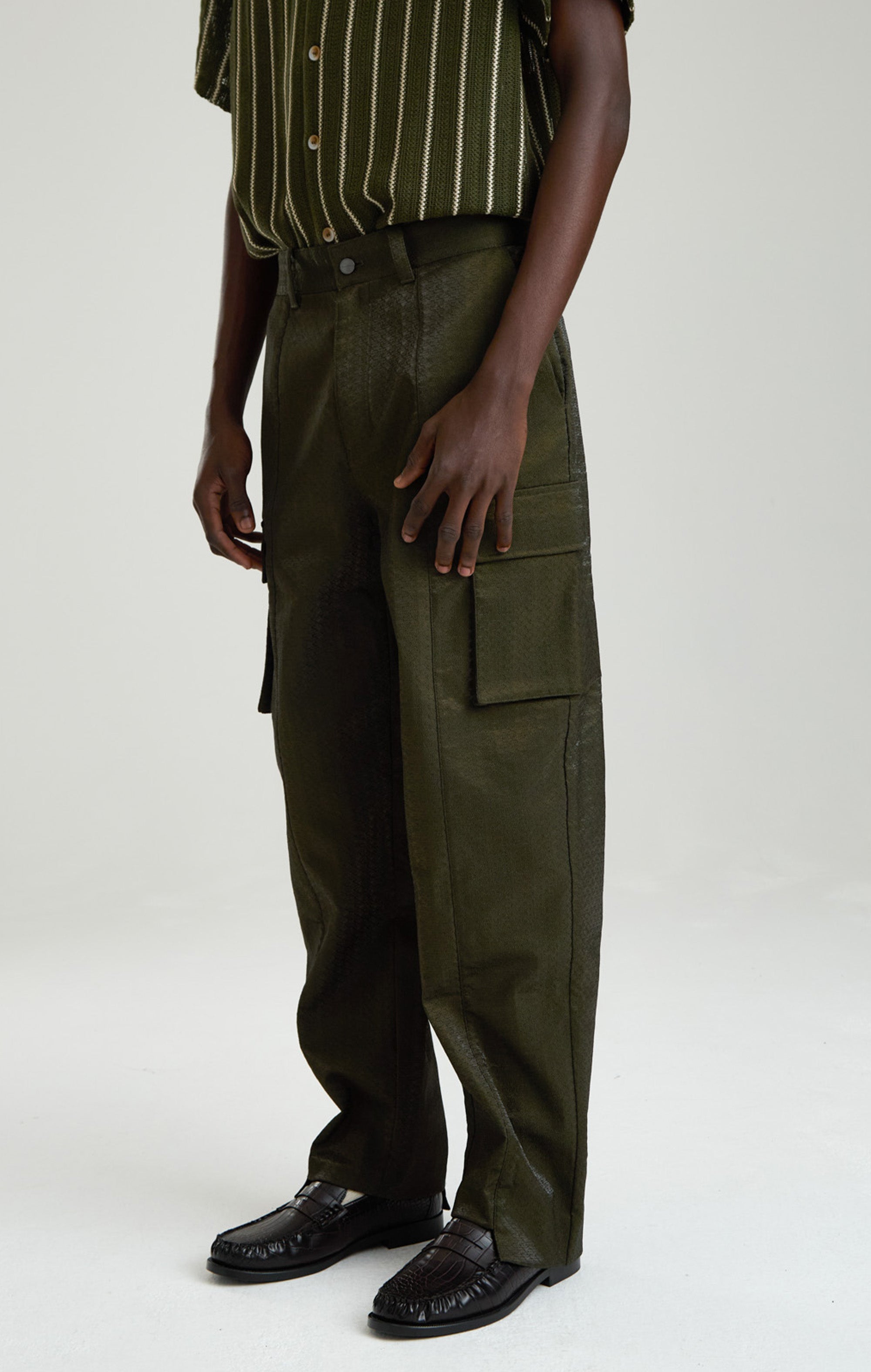 IRIDESCENT GREEN EMBROIDERED PANTS