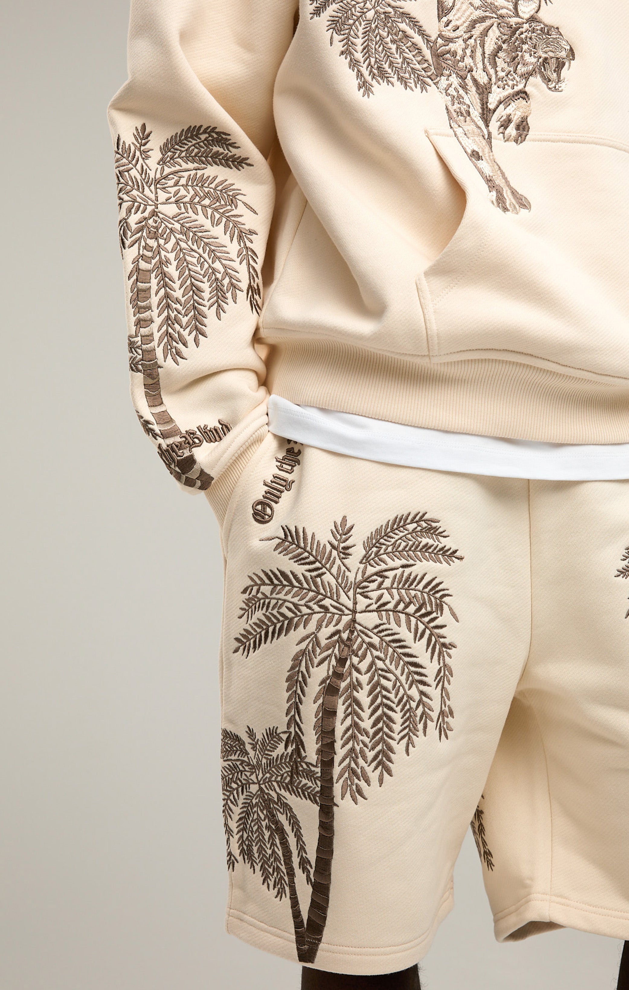 SANDSTORM TIGER SHORTS