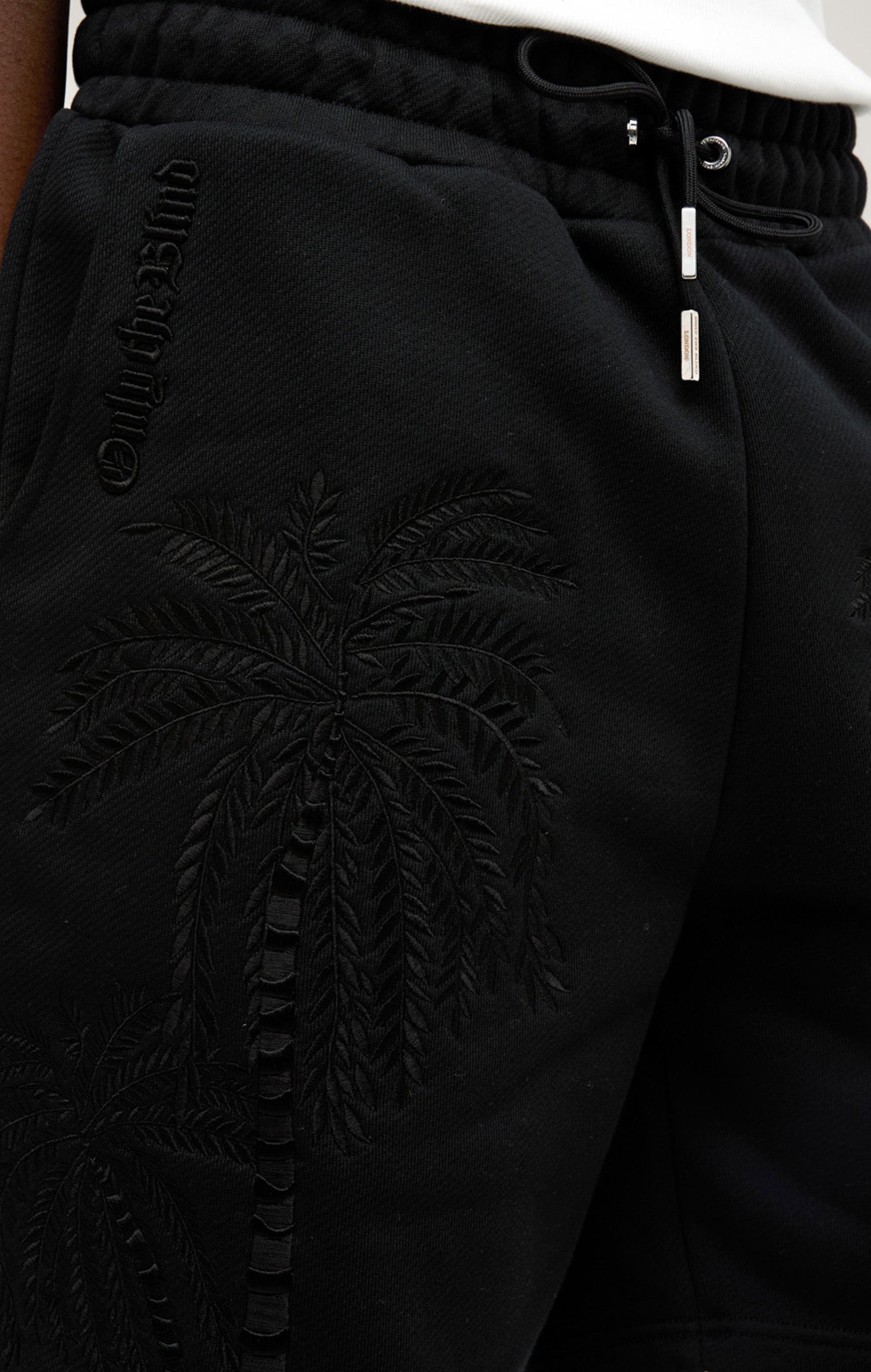 NOCTURNAL TIGER SHORTS