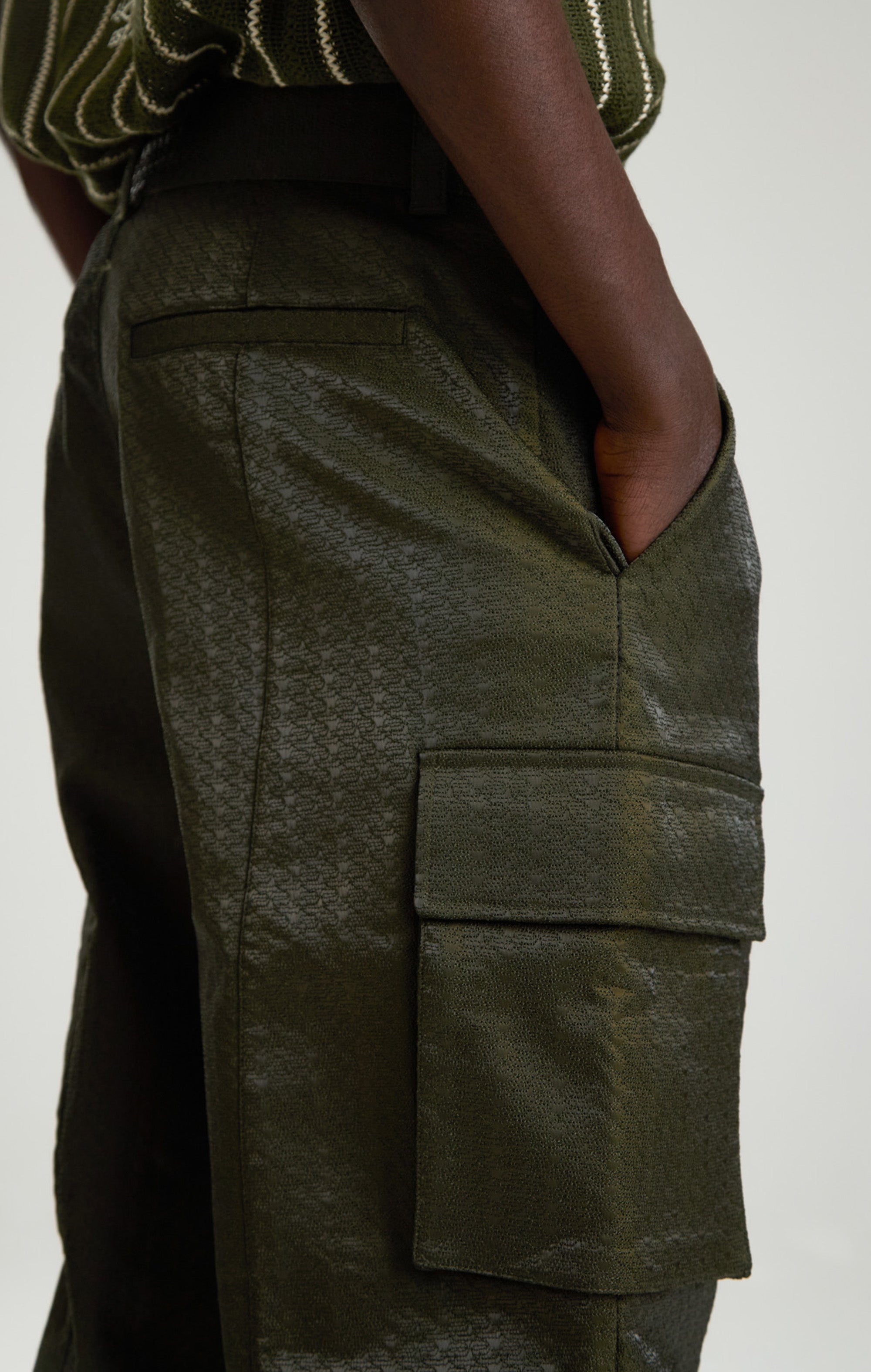 IRIDESCENT GREEN EMBROIDERED PANTS