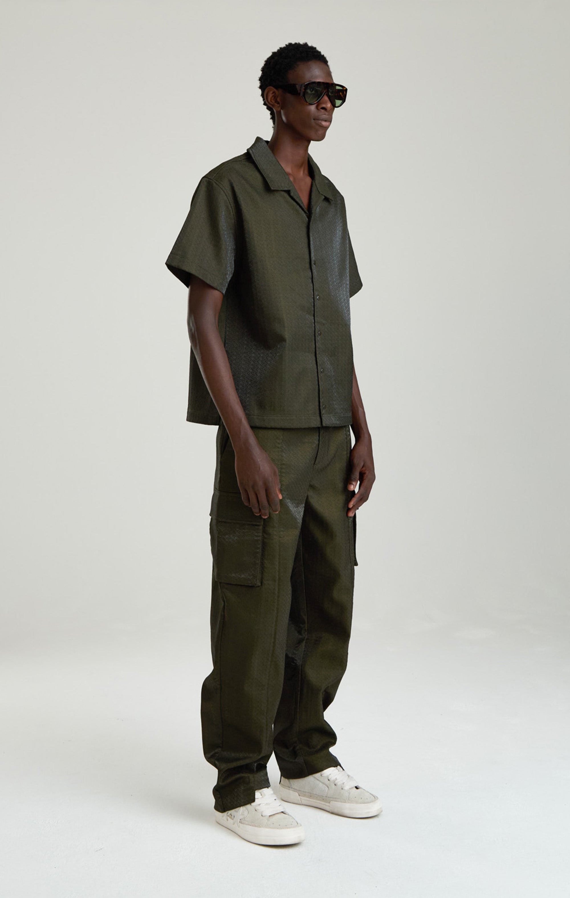 IRIDESCENT GREEN EMBROIDERED SHIRT