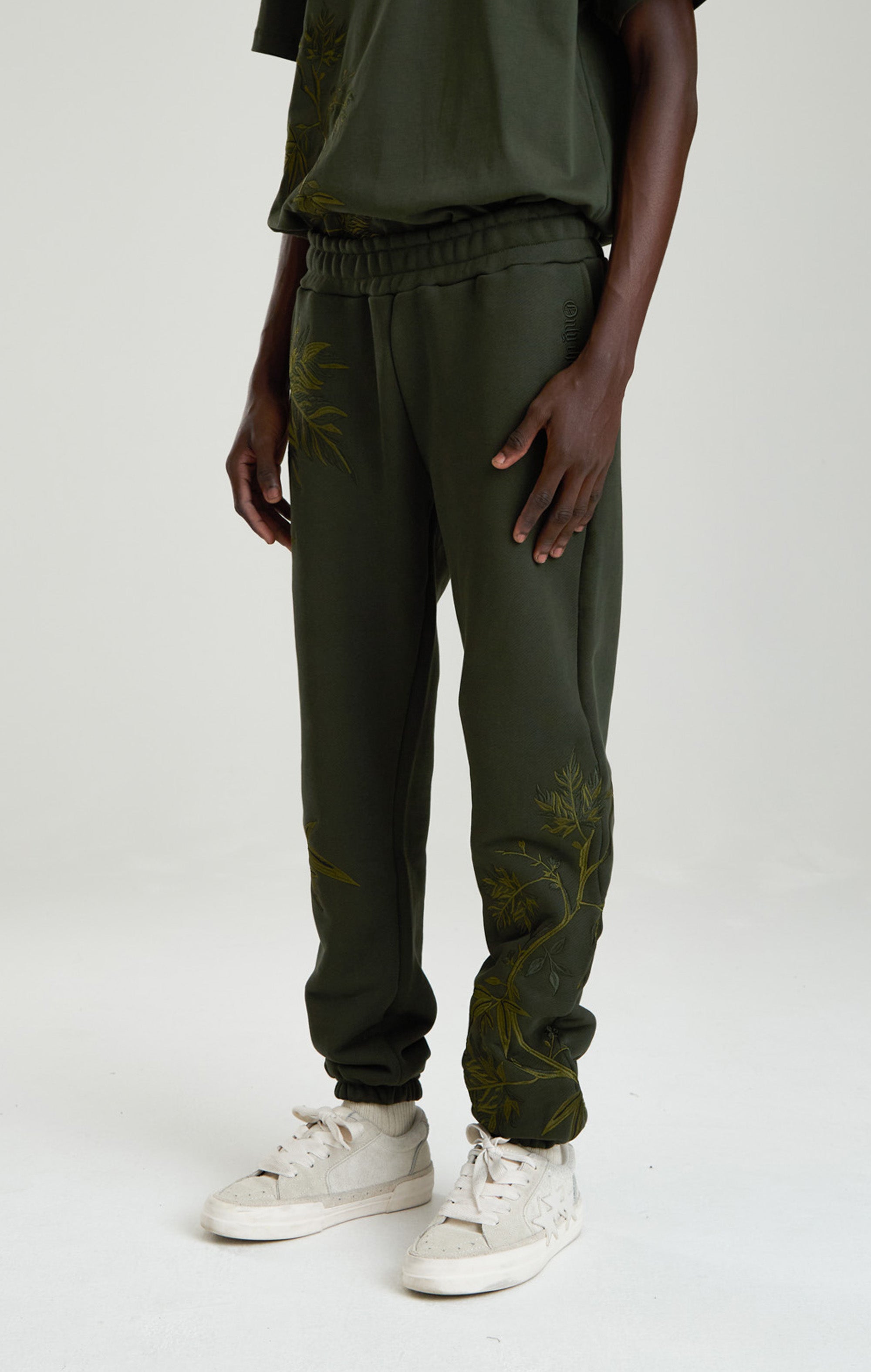 VERDANT FOREST SWEATPANTS