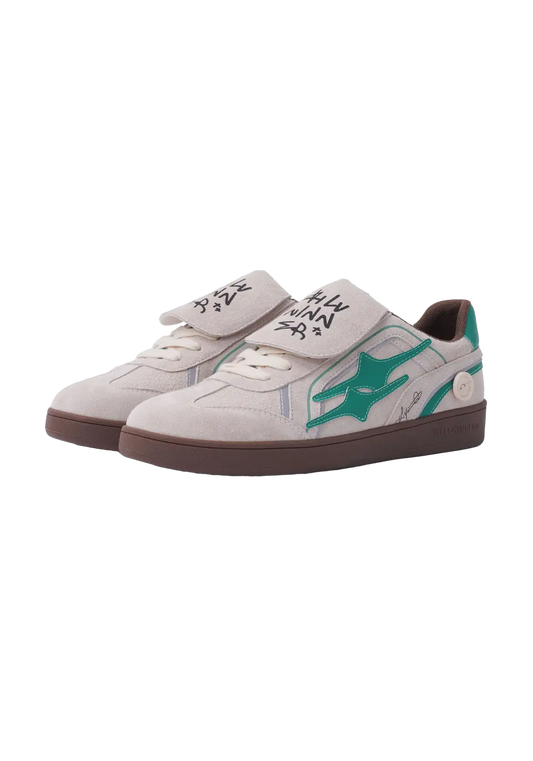 Retro Training Sneaker
