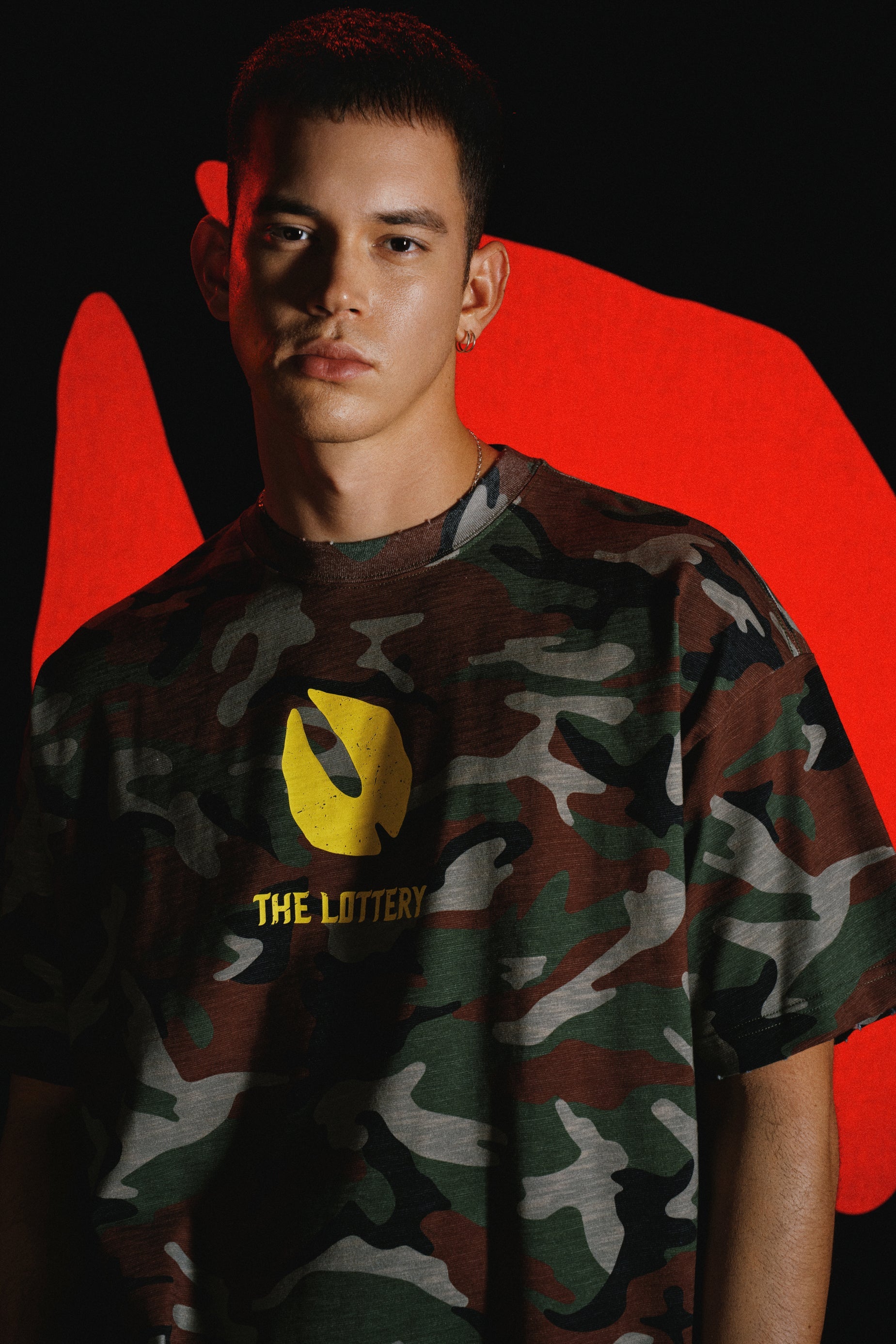 DONCARE(AFGK) "Camo distressed logo tee"