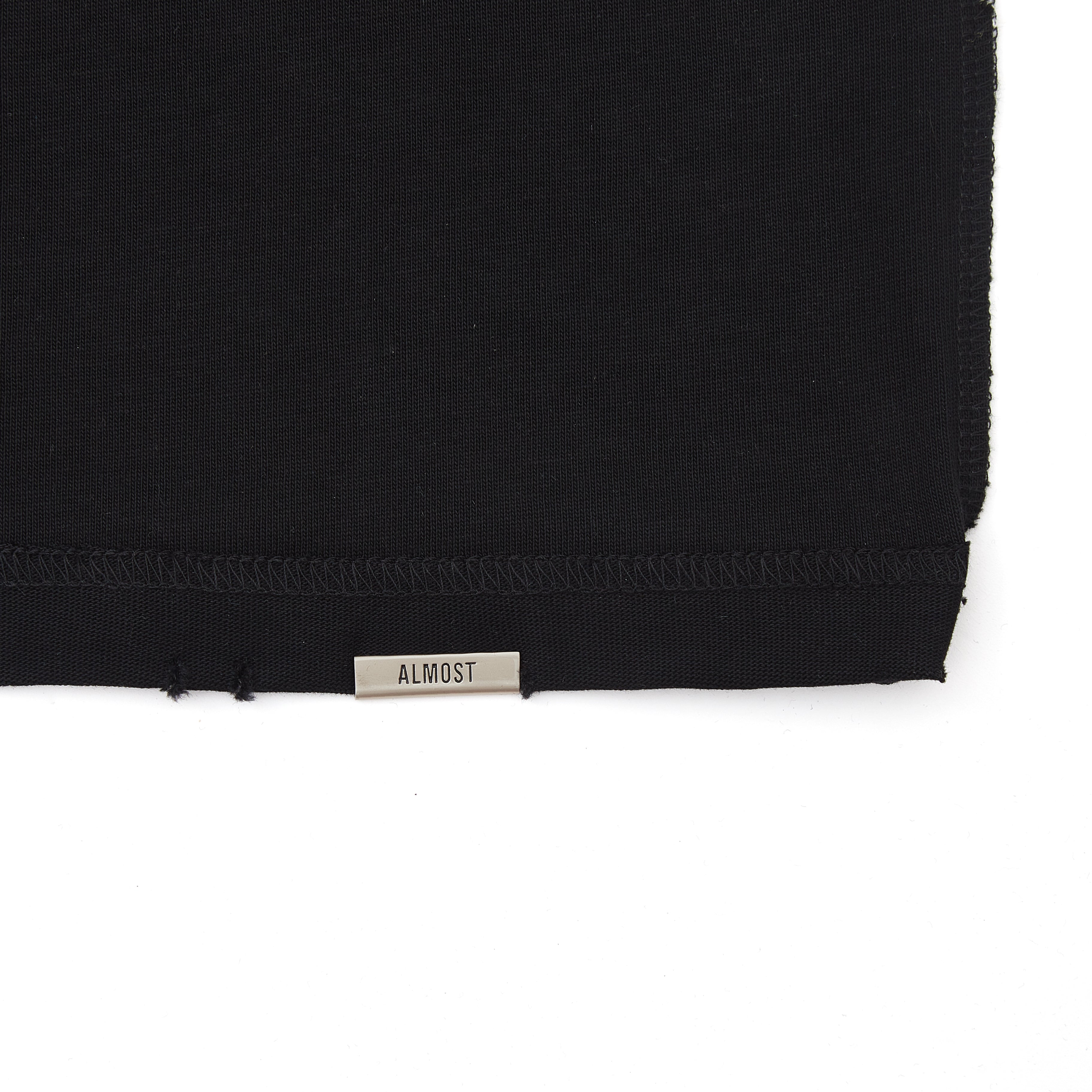 Label Tee - Black