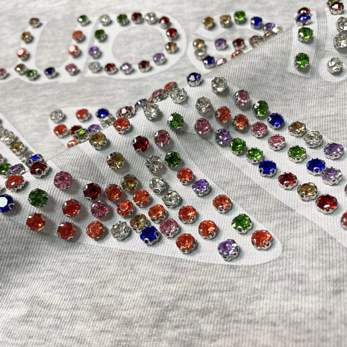 GREY COLORÁTO RHINESTONE TEE