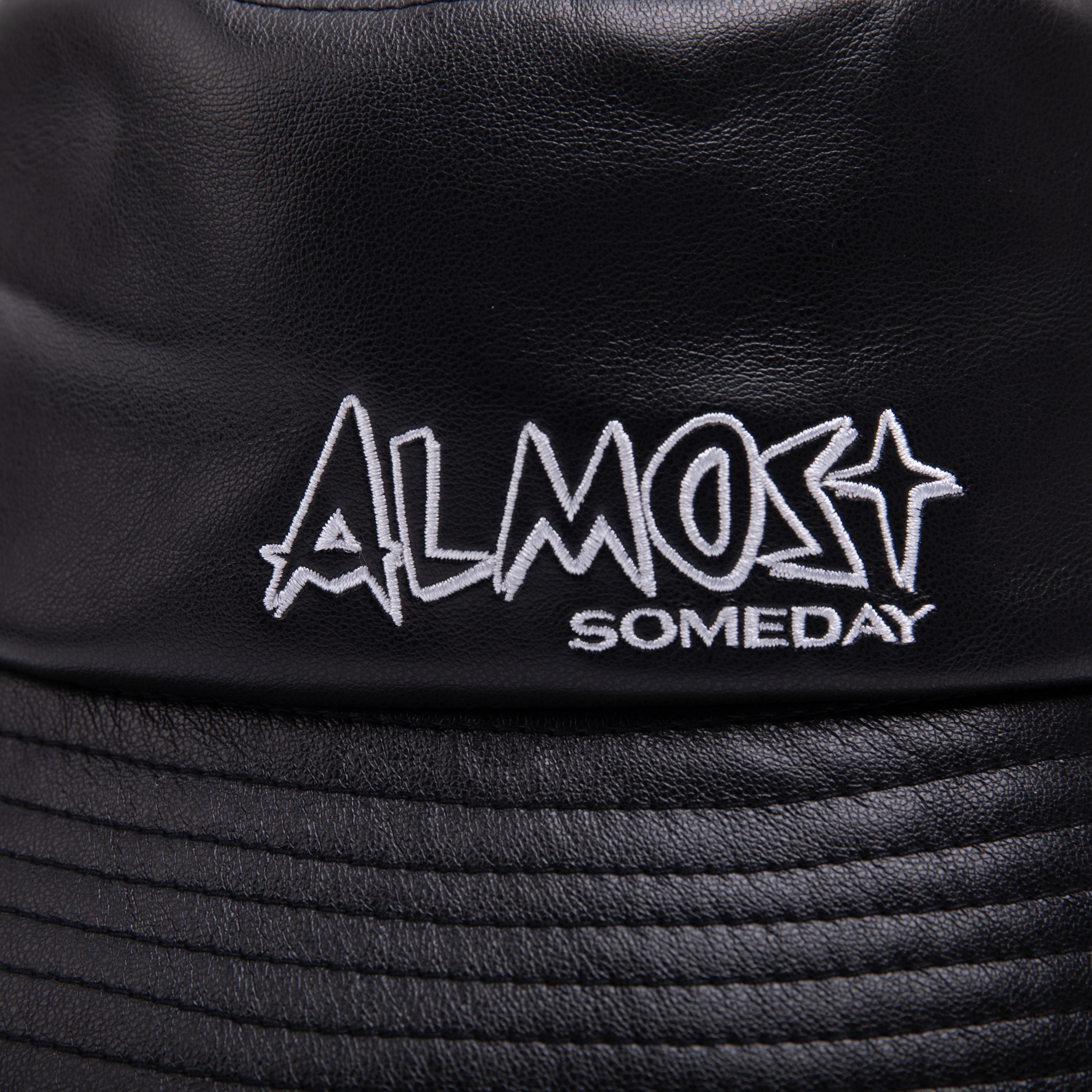 Stardust Bucket Hat (Leather)