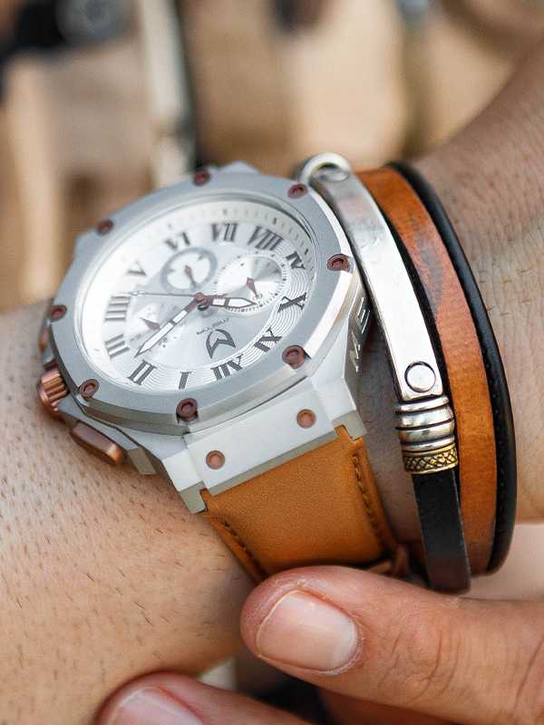 AM1018LB - AMBASSADOR SILVER / SILVER W/ LEATHER STRAP