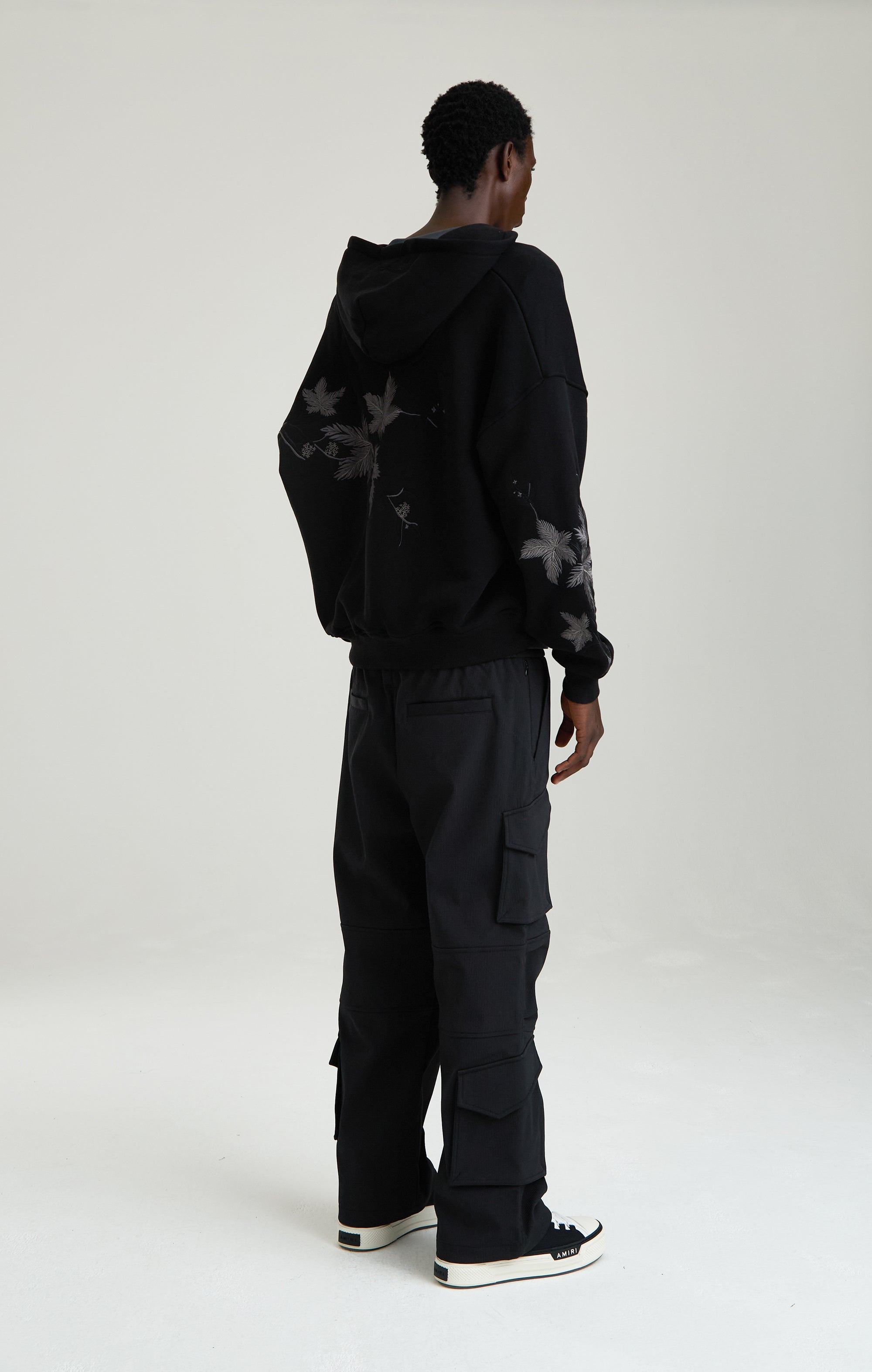 MIDNIGHT HAWTHORN ZIPPED HOODIE