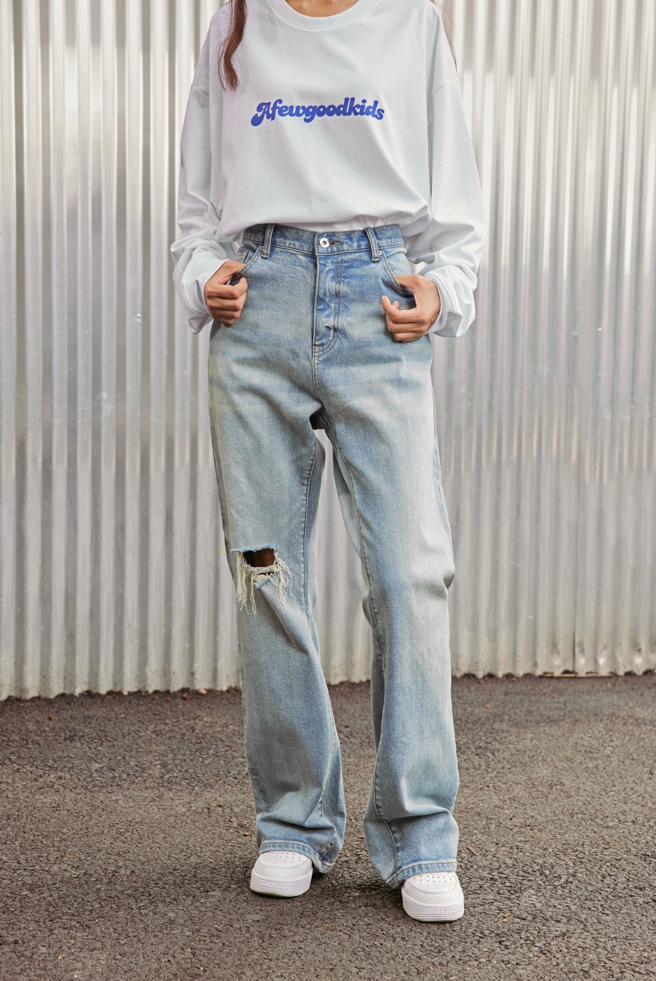 DONCARE(AFGK) "Straight-Flared denim"