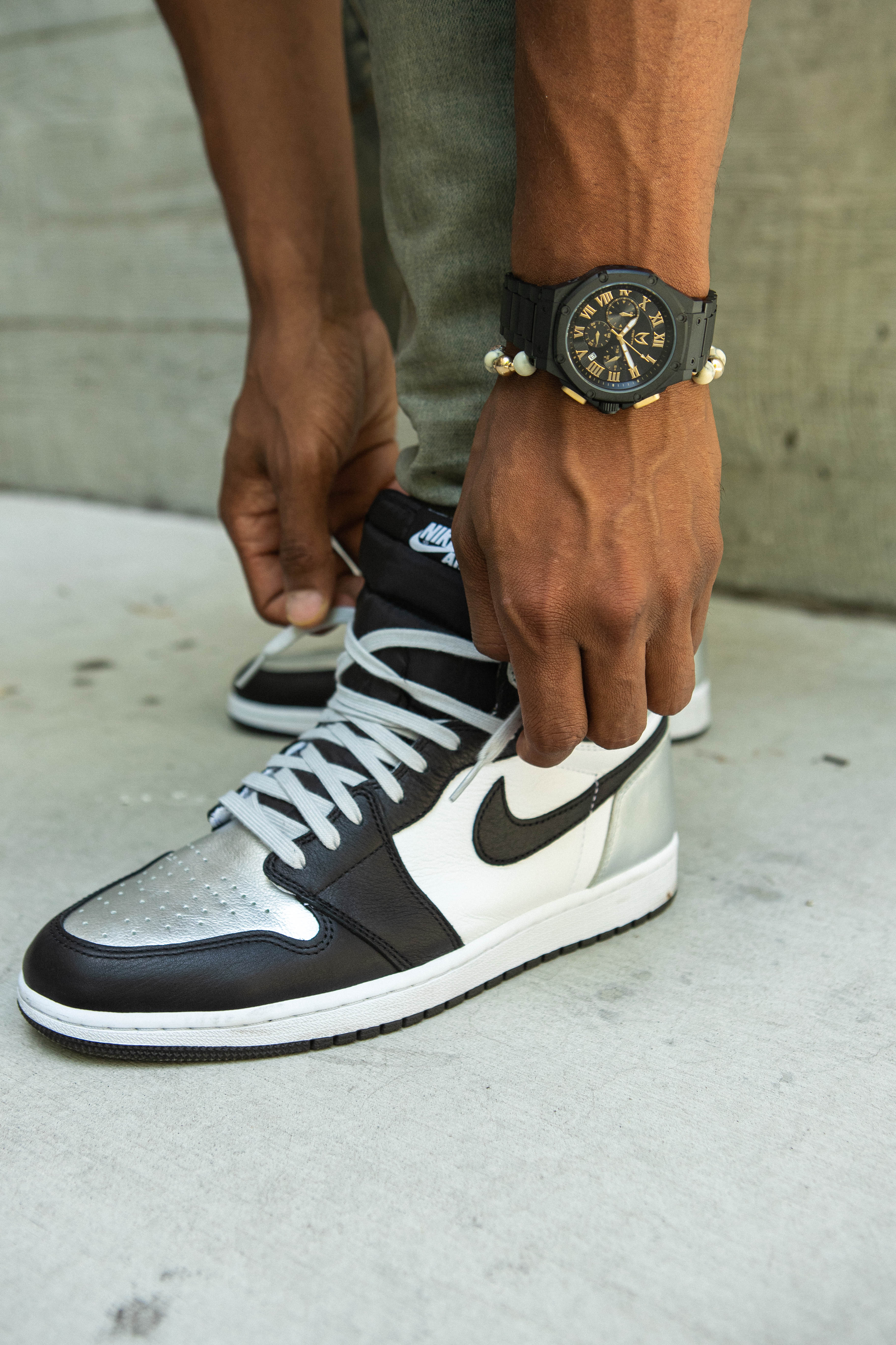AM1019SS - AMBASSADOR BLACK /  BLACK / STEEL BAND