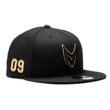 CAP107 - MSTR FITTED HAT / BLACK & GOLD