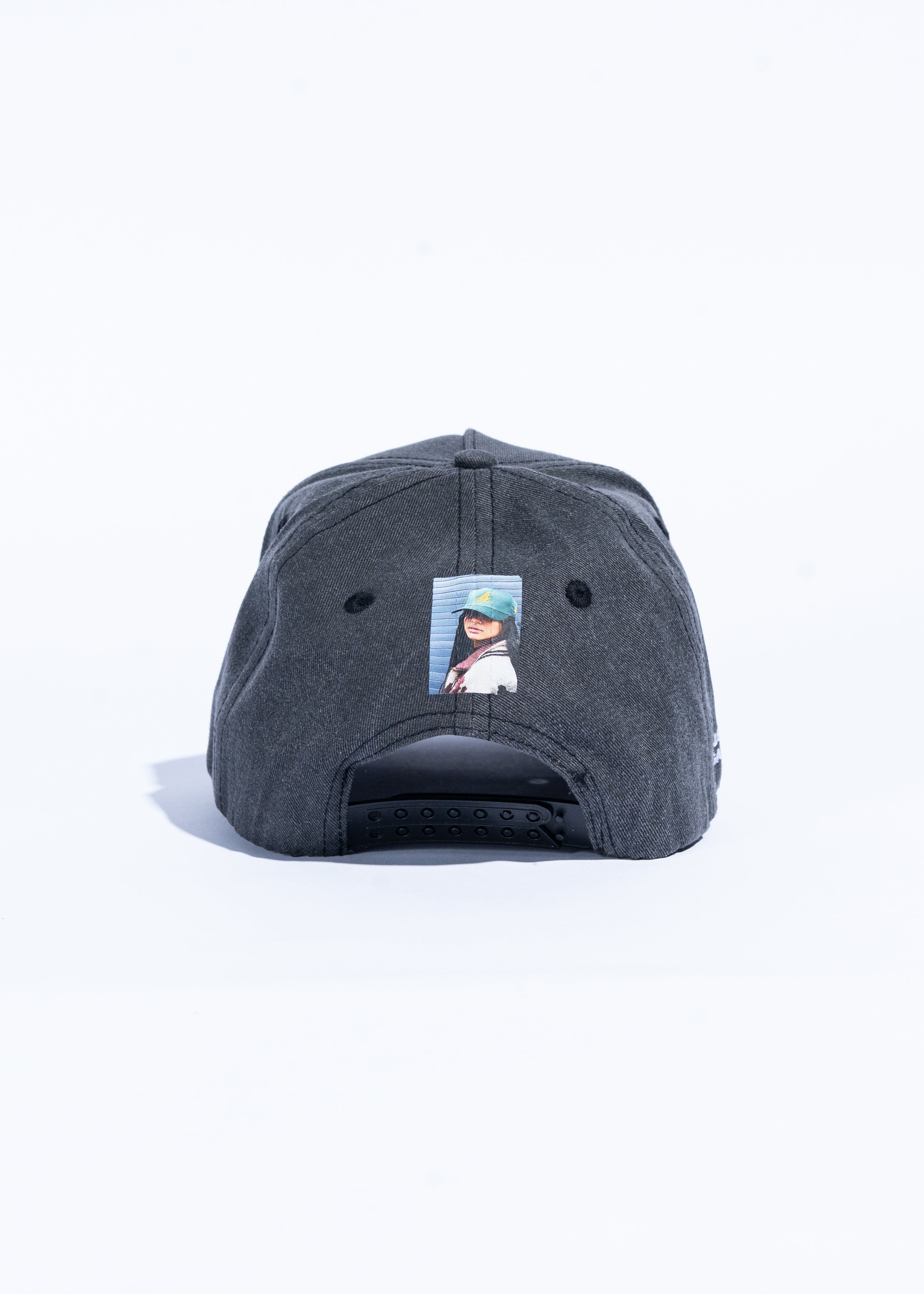 Reference Club (Washed Gray)