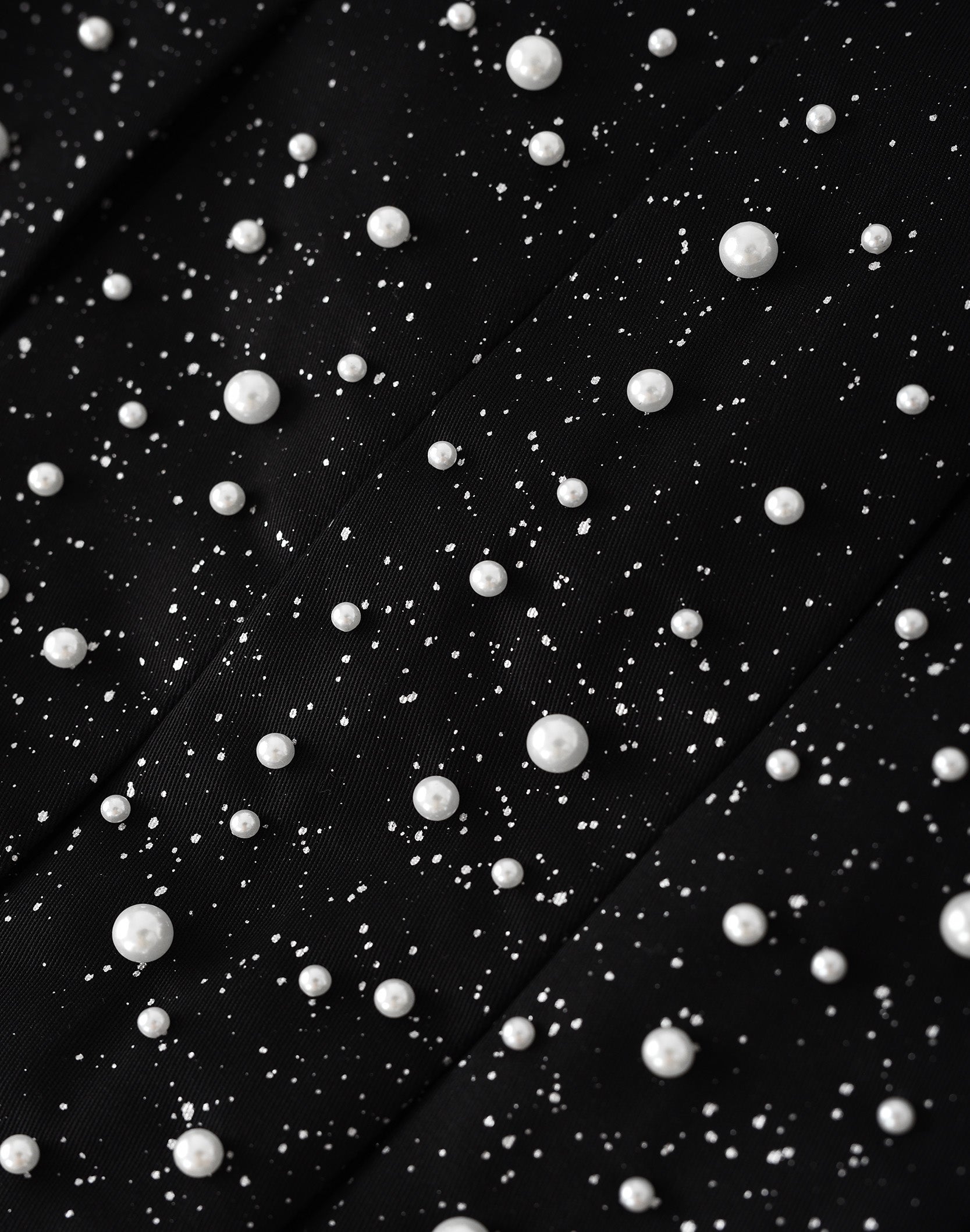 PEARL PLEATED WIDE SHORTS