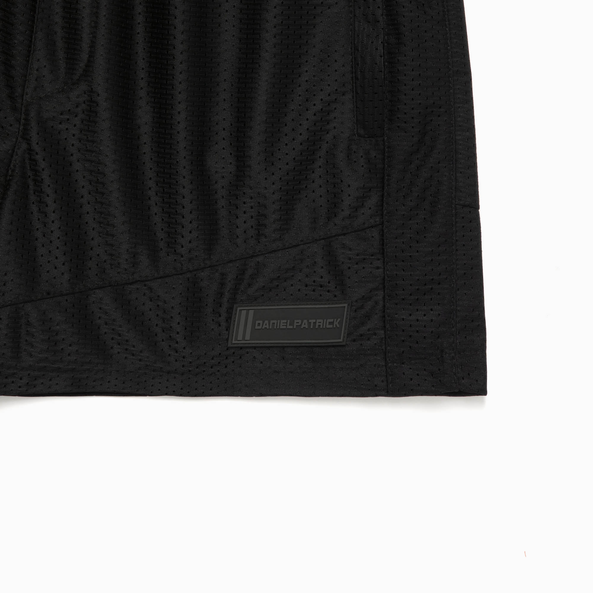 icon mesh gym short / black + black