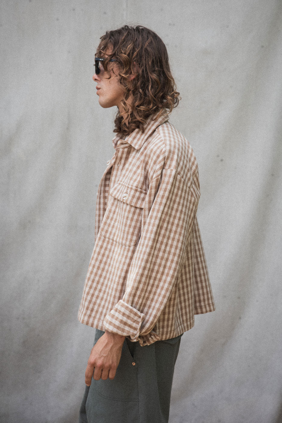 TONY BUTTON UP