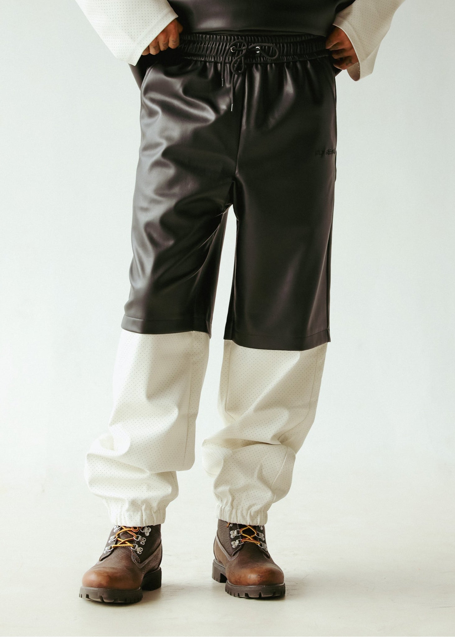 DOUBLE LAYER PANTS | BLACK+WHITE