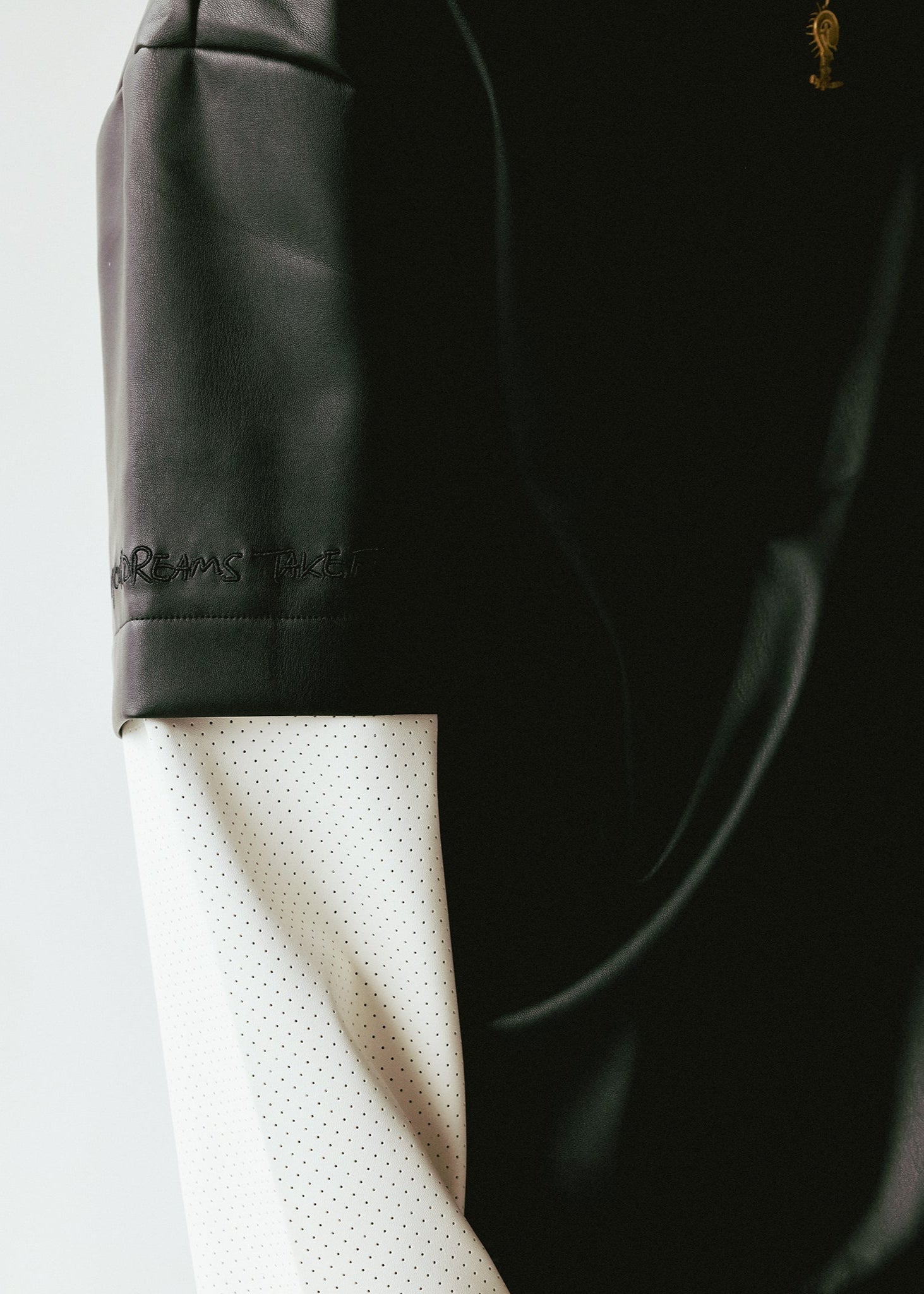 DOUBLE SLEEVE SHIRT | BLACK+WHITE