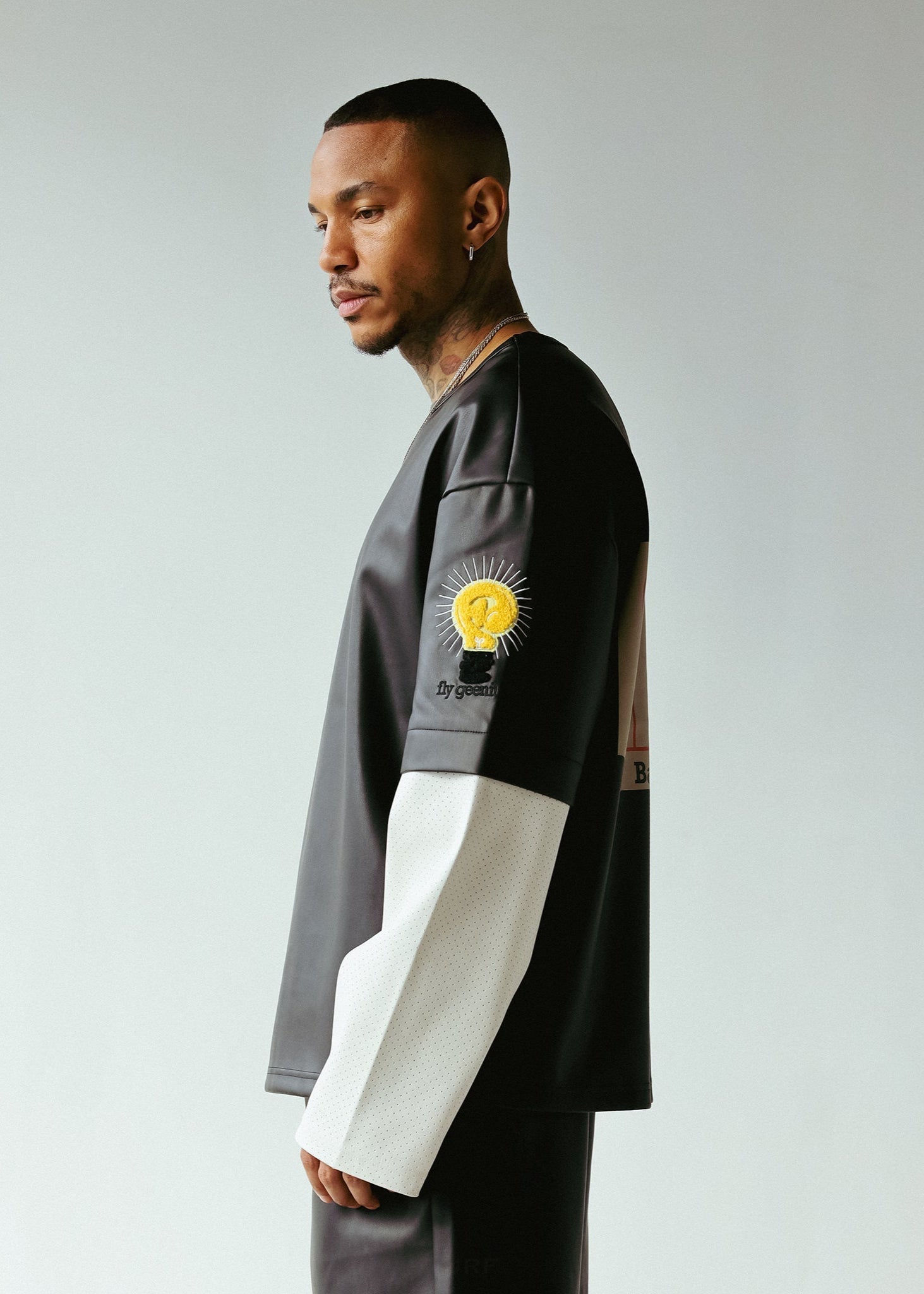 DOUBLE SLEEVE SHIRT | BLACK+WHITE