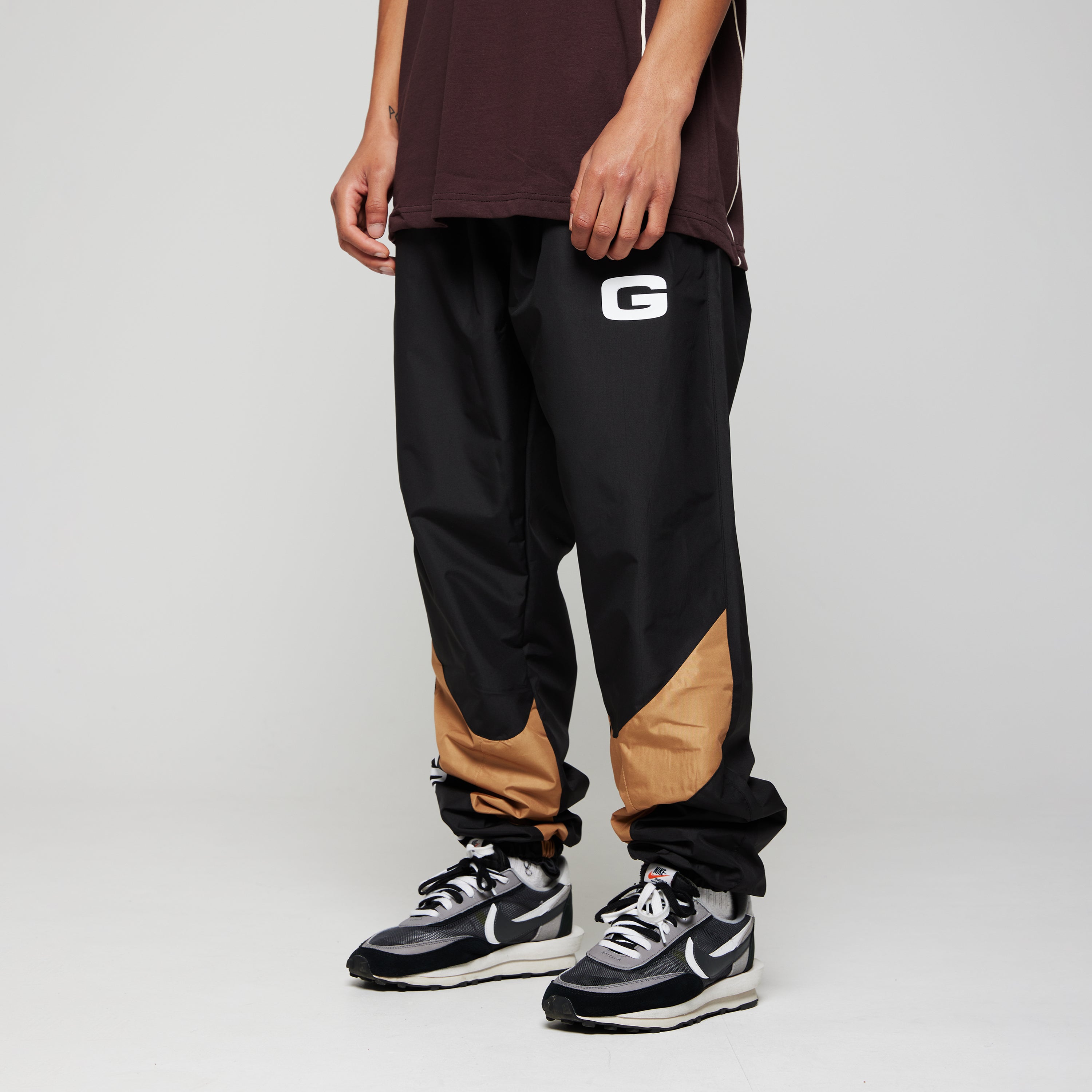 Forum Pant - Black / Bronze