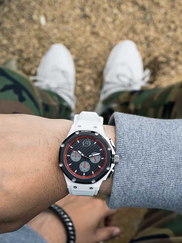 AX101MV - AMBASSADOR X WHITE / BLACK / RUBBER BAND