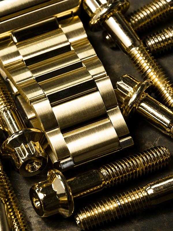 MJ122SS - MAJOR GOLD / BLACK / SS BAND