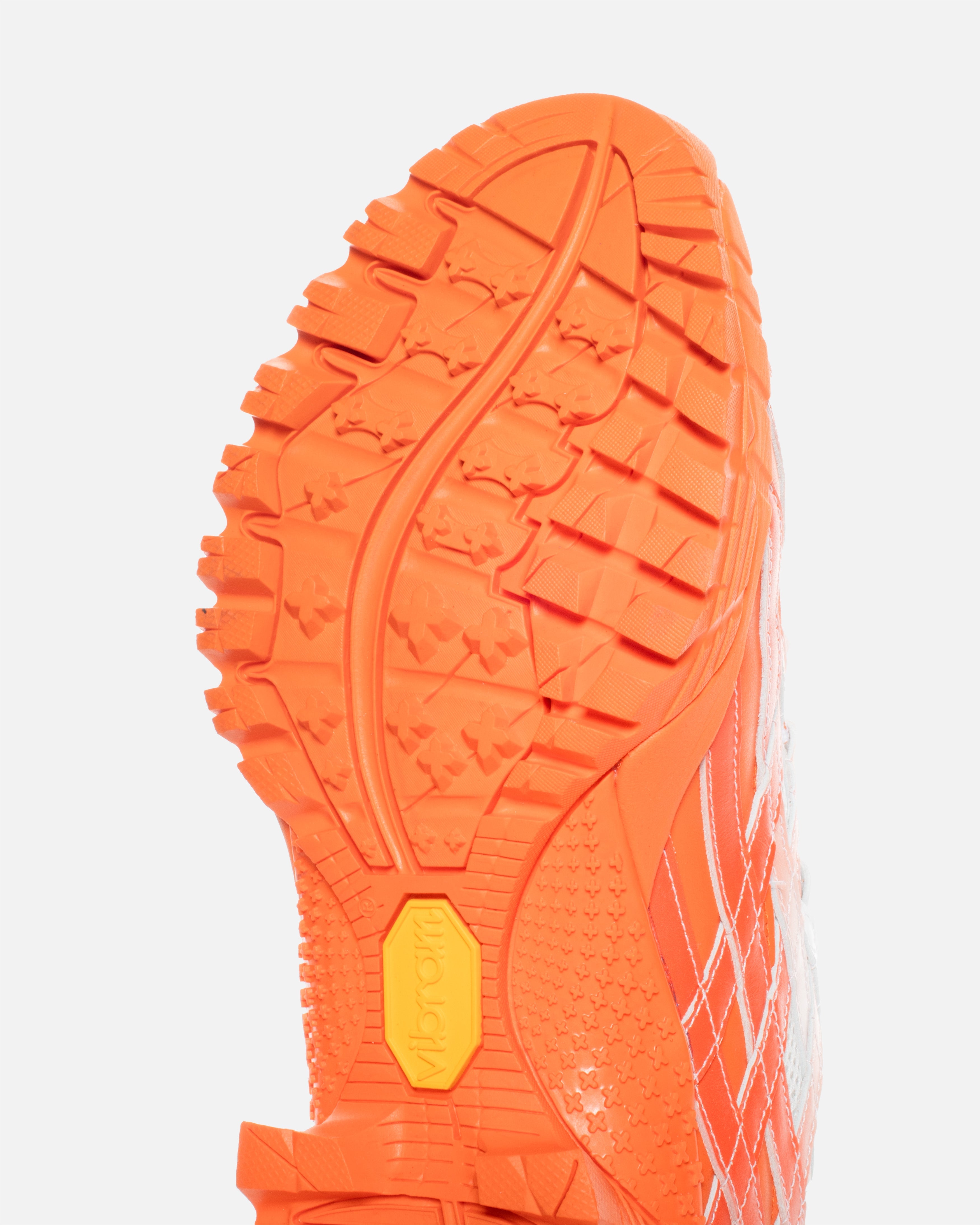 HIKER 01 (ORANGE FADE)